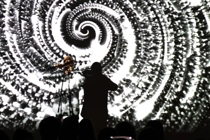 Увидеть Землю изнутри можно на выставке «Люминоминералогия. Энергия недр»