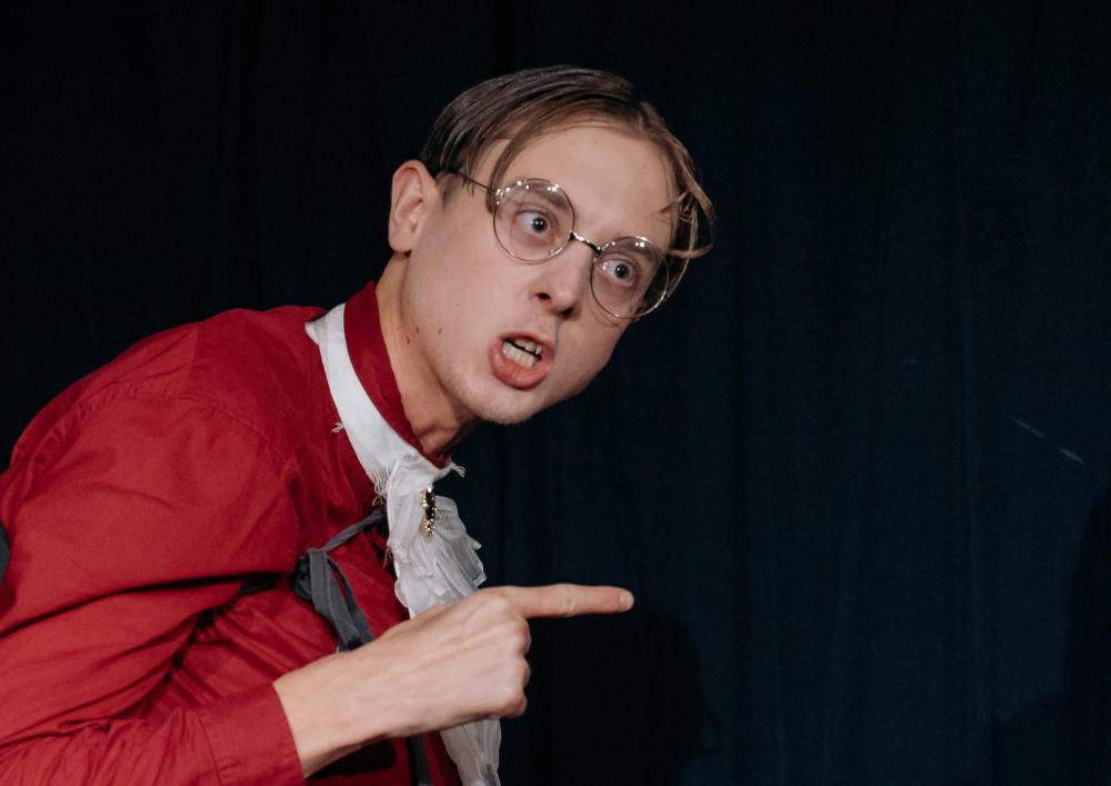 Первой премьерой года в Театре на Моховой станет «Слуга двух господ» 3