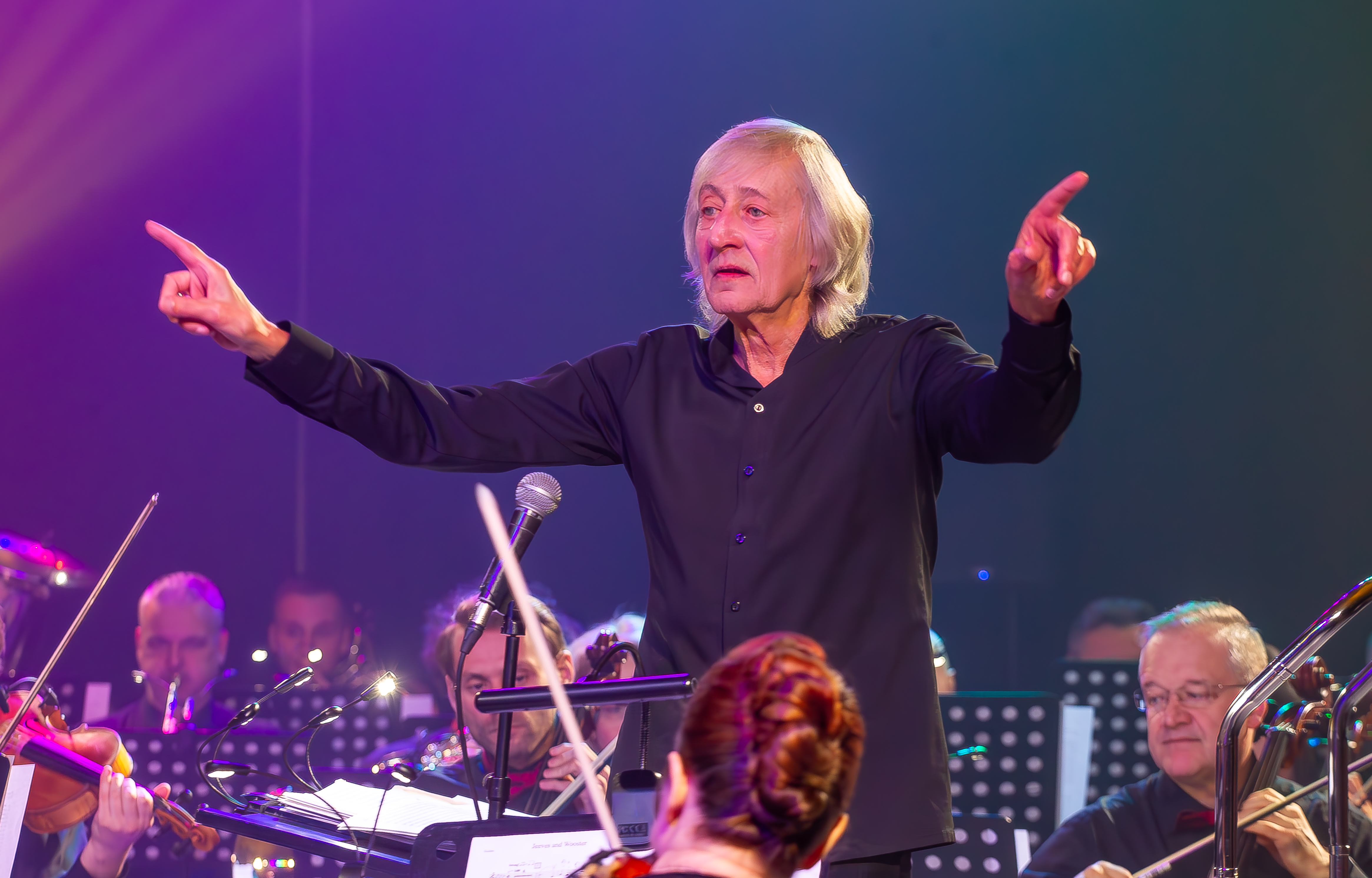 «Петербург-концерт» представляет симфоническую «Рок-ностальгию»4