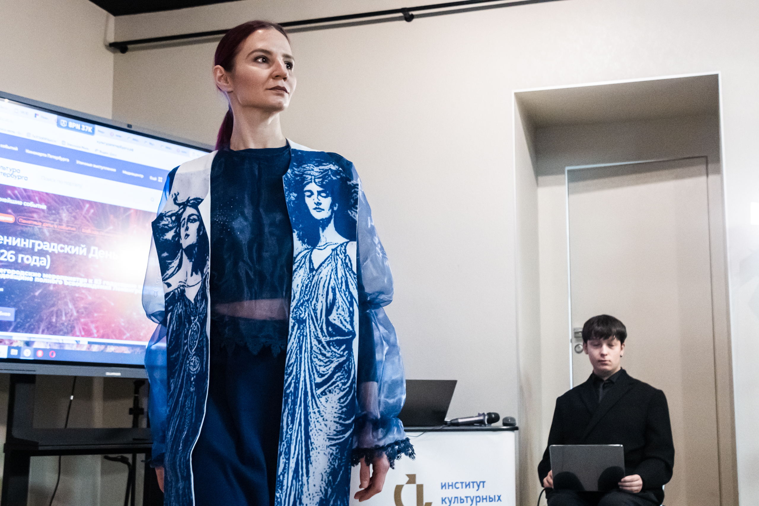 Вся красота зимы предстала на выставке Петра Гамаюнова1