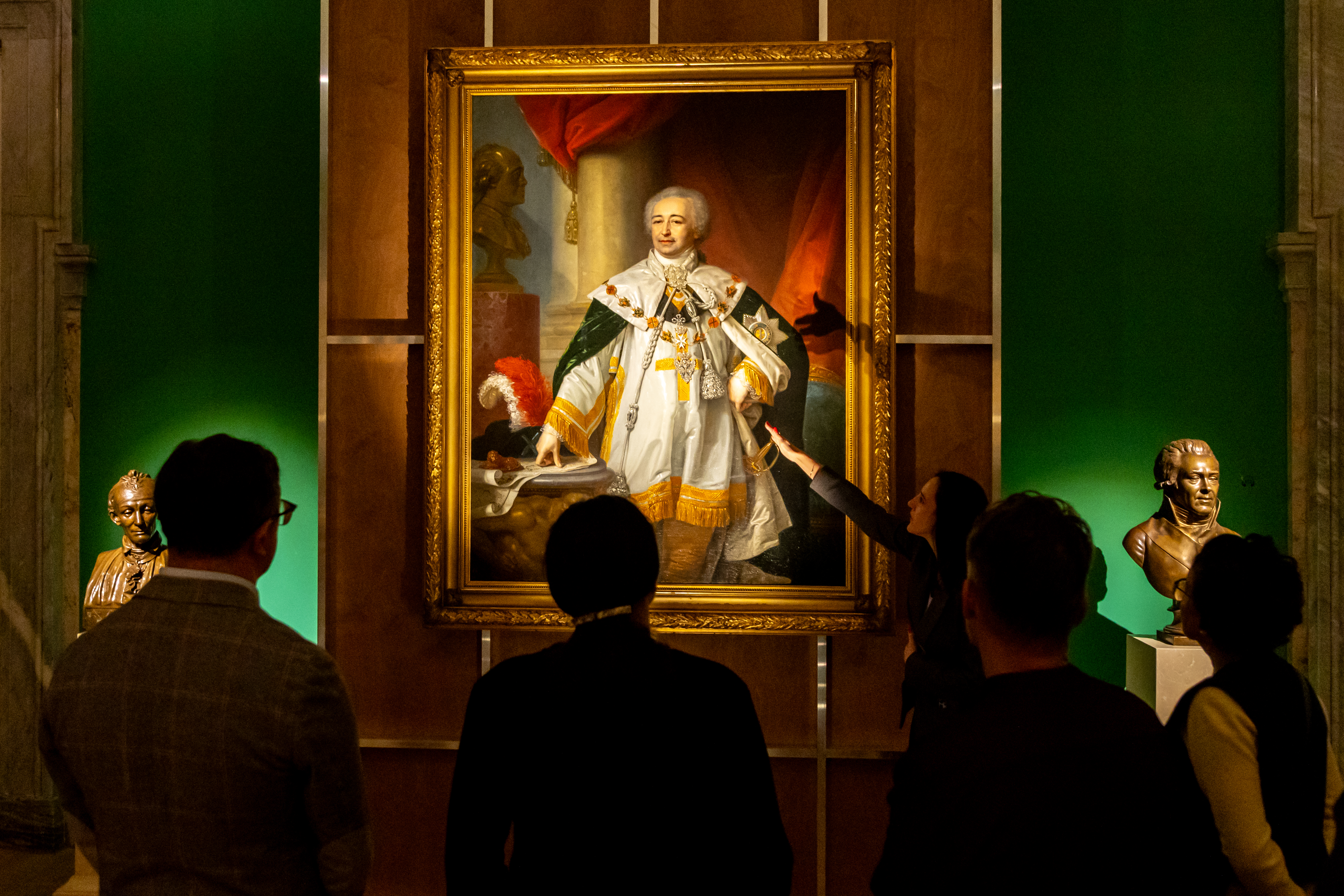 Грандиозная портретная выставка открылась в Русском музее8