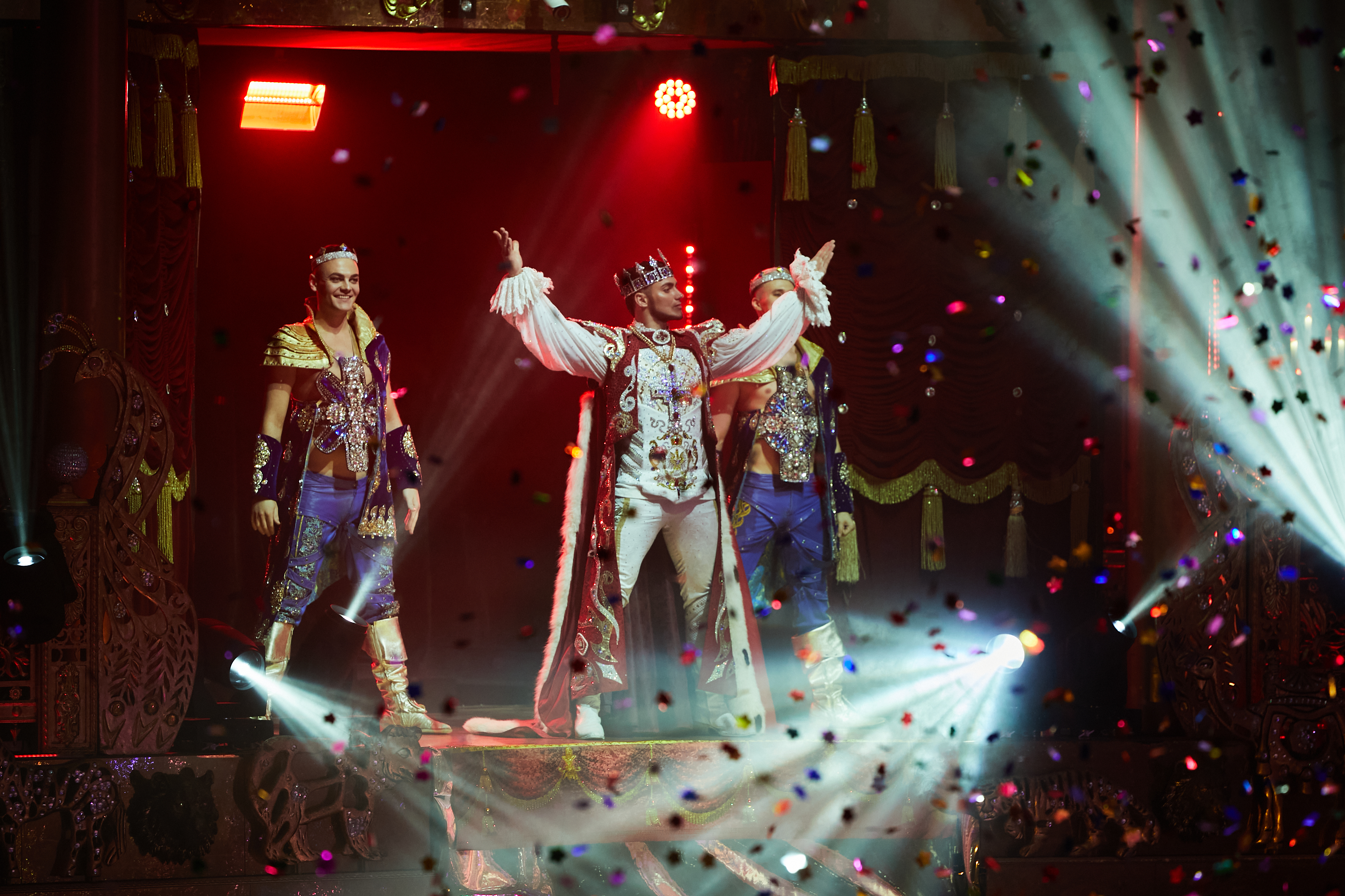 В Петербург приедет Королевский цирк Гии Эрадзе 5