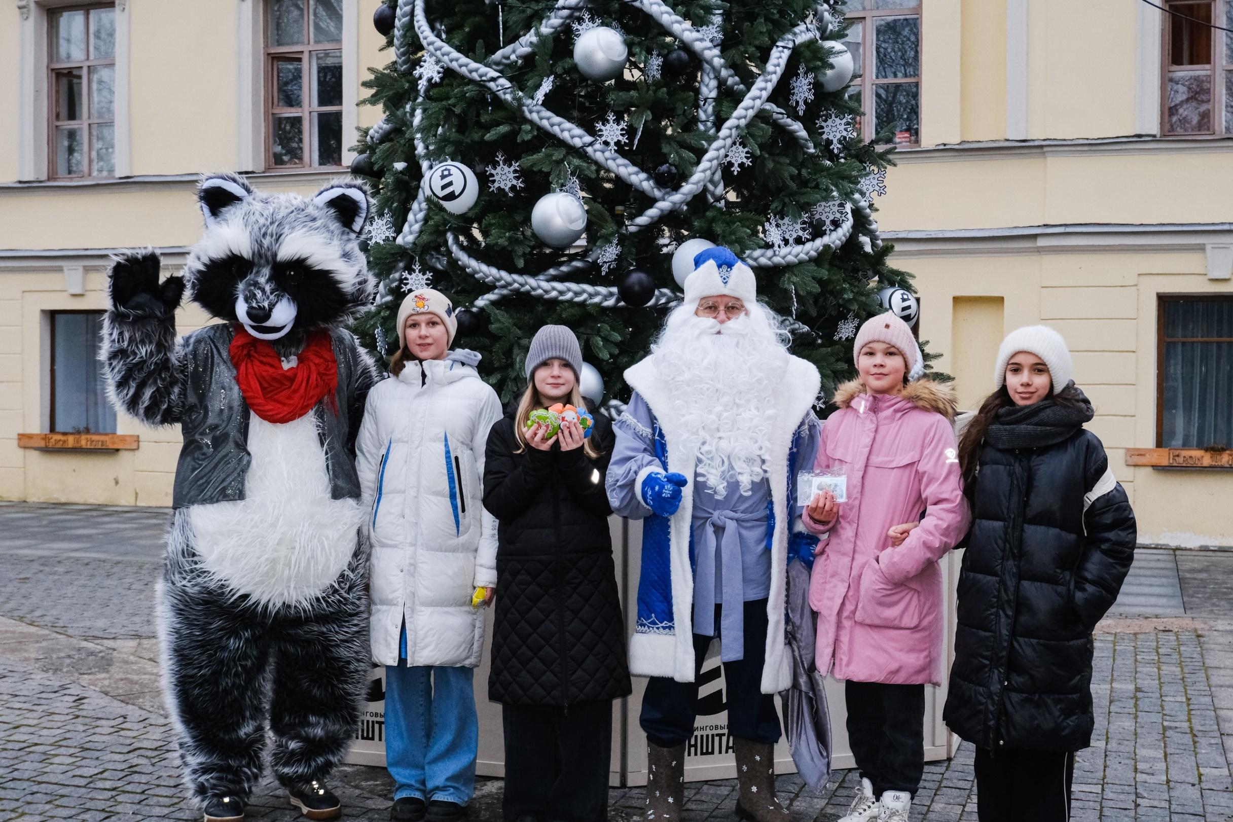 Новогодняя акция «Дед Мороз спешит поздравить»