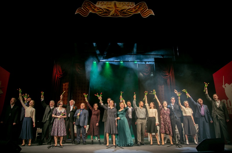 Театр имени Ленсовета покажет спектакль «Фронтовые письма» в полдень