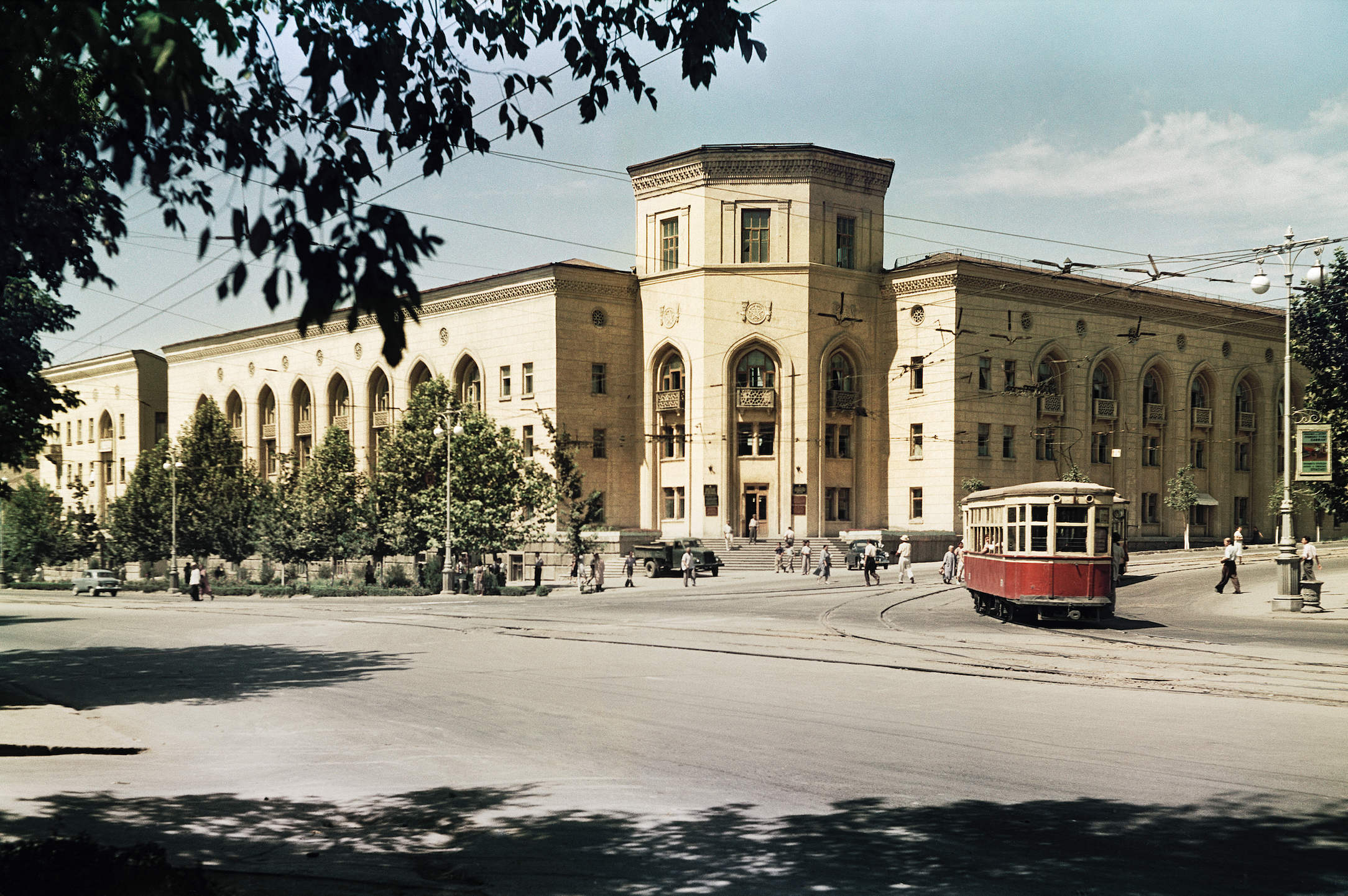 Прошлое и настоящее сольются воедино на «Левашовском хлебозаводе» 4