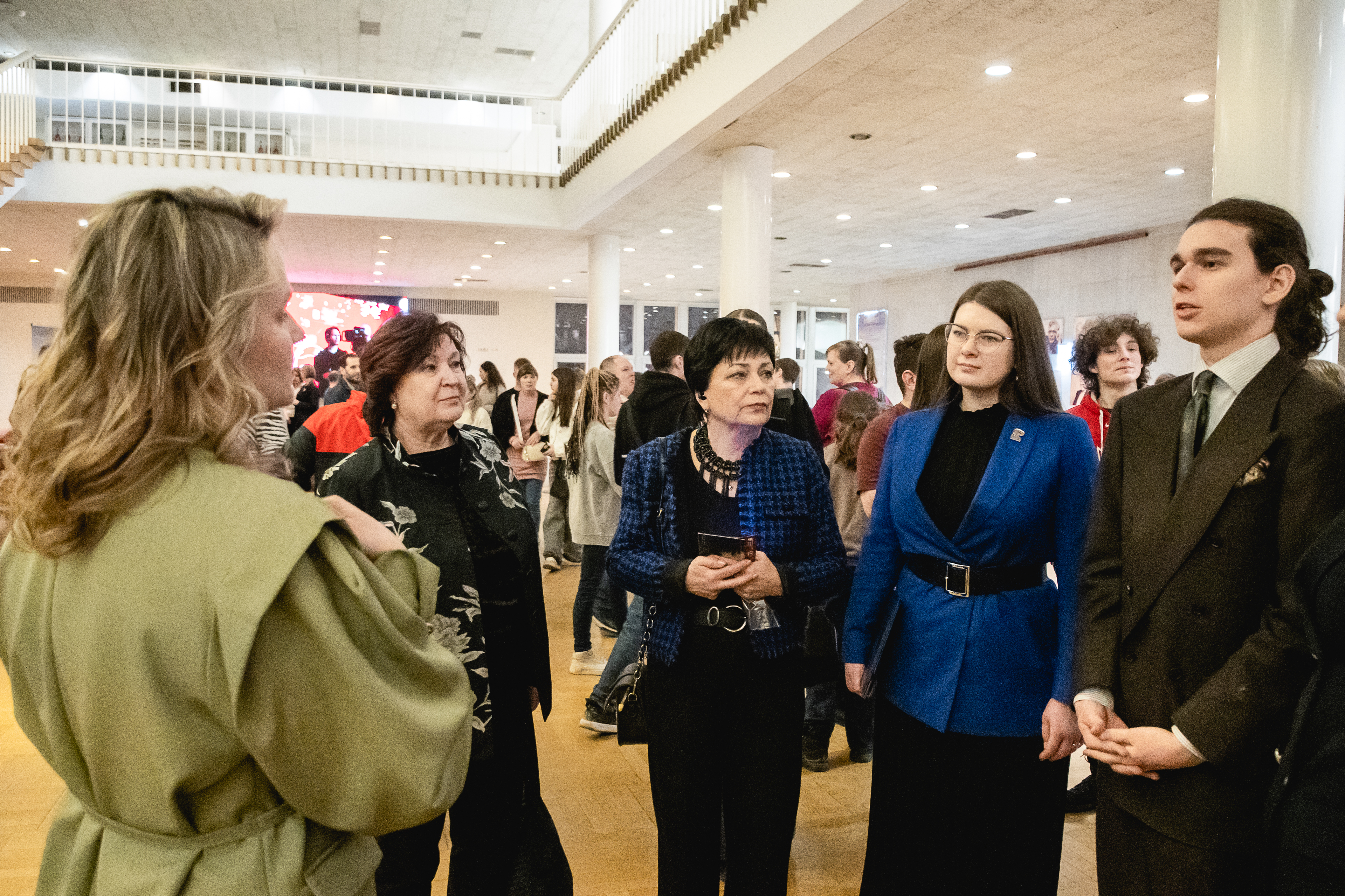 В БКЗ «Октябрьский» отметили 100-летие Всероссийского общества глухих7