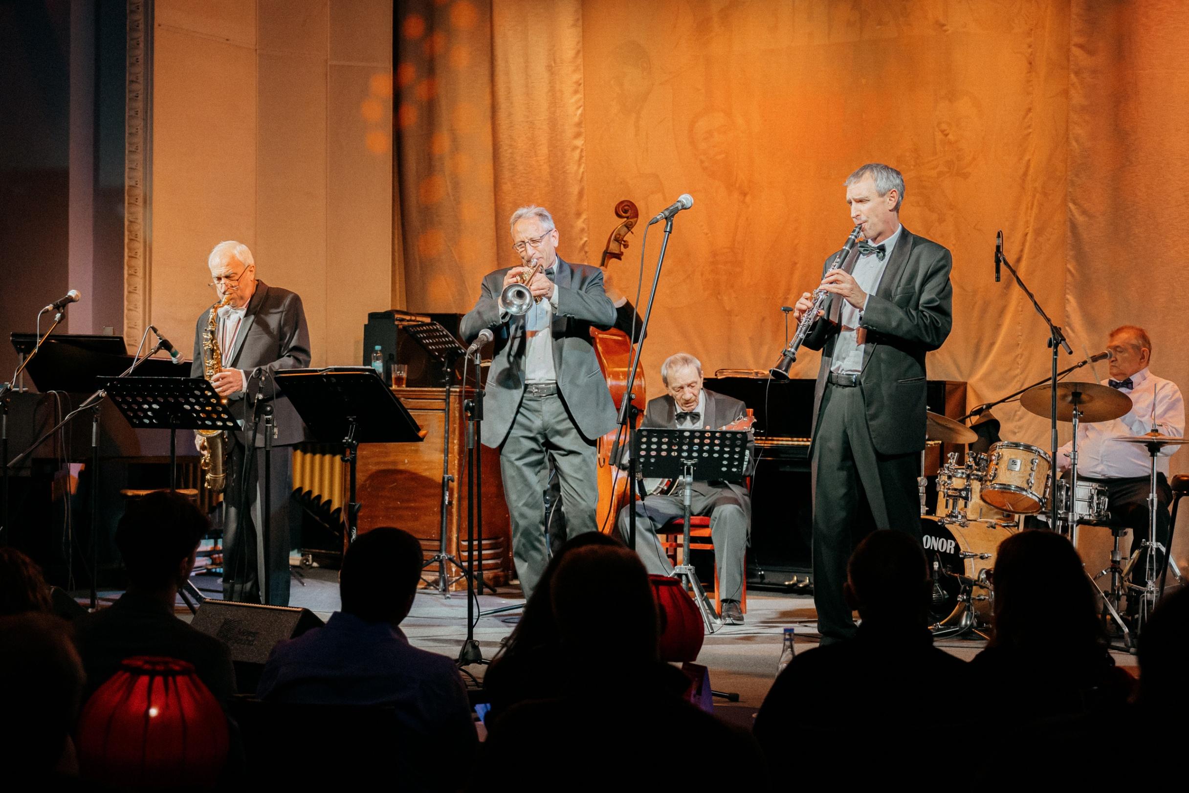 фото из архива филармонии