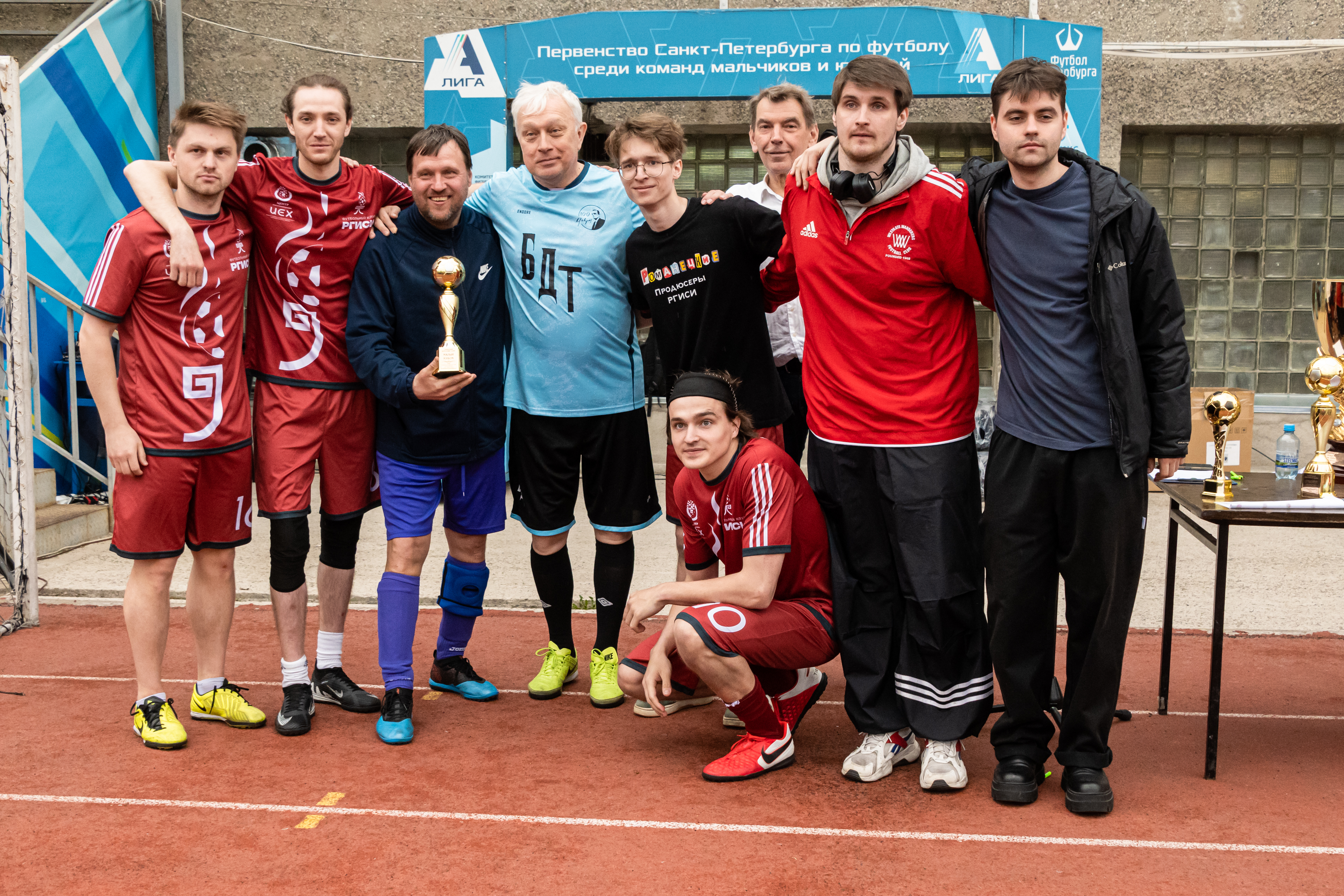 Театры Санкт‑Петербурга разыграли кубок по футболу в 18-ый раз21
