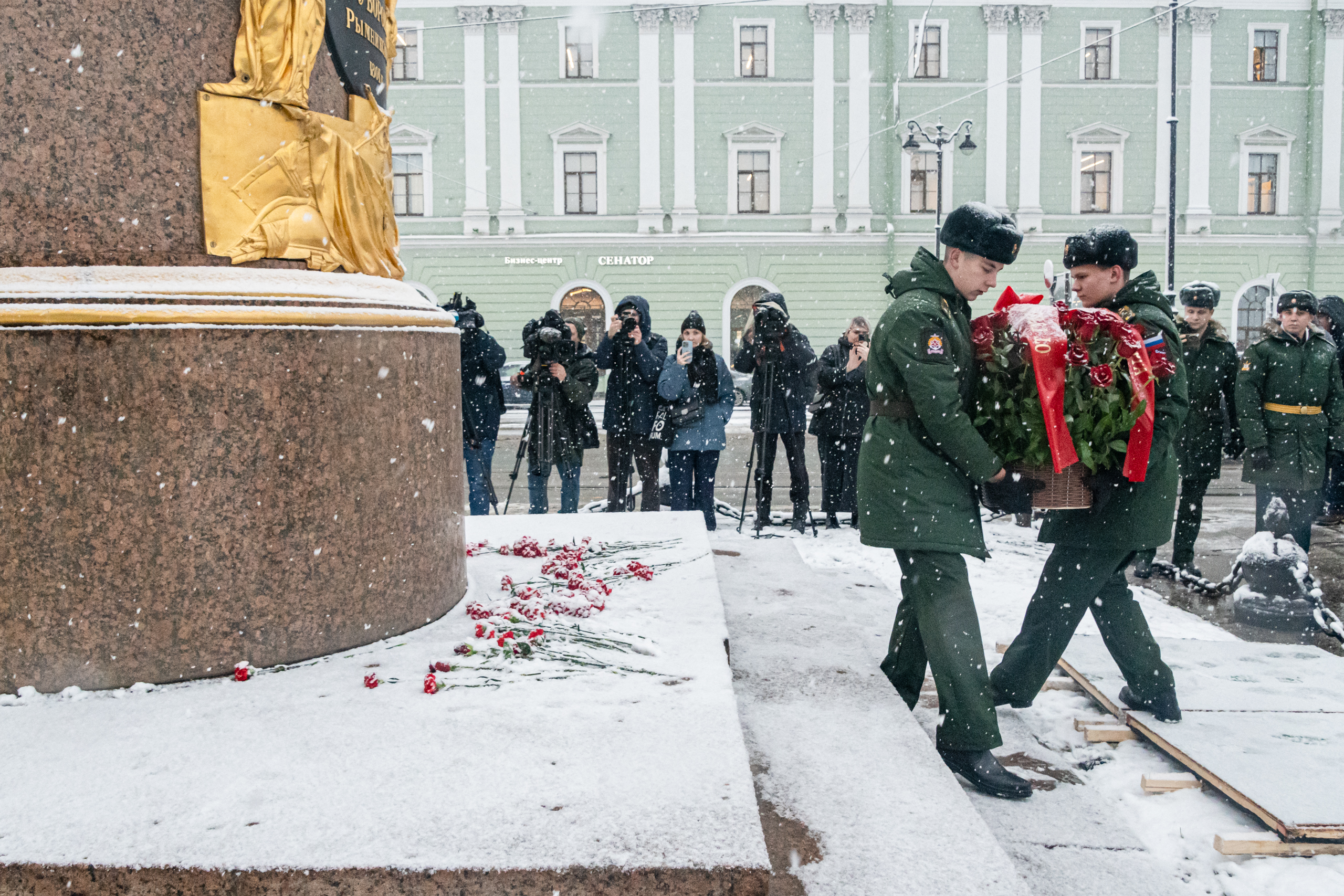 Суворову — 295 лет: в Петербурге проходят торжественные мероприятия 23