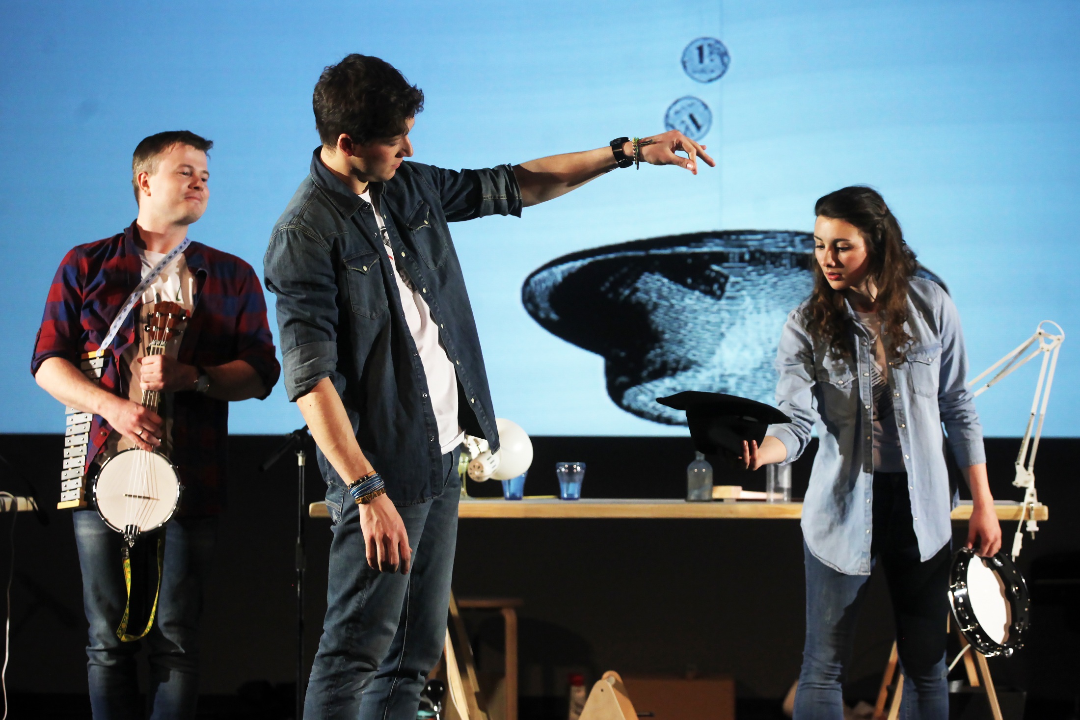 http://www.naliteinom.ru/index.php/new-repetuar/venueevents/69-multik