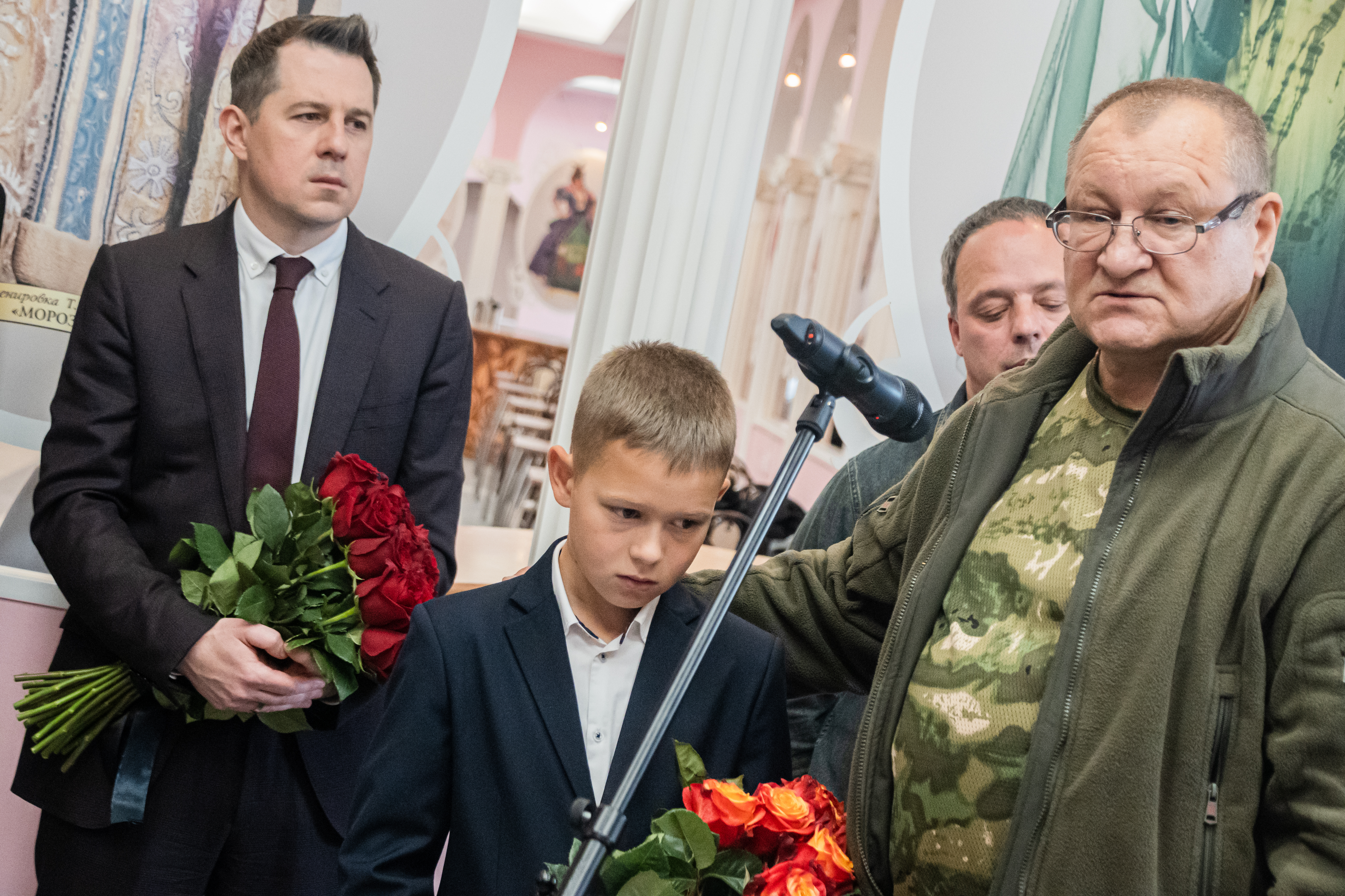 В театре «На Неве» открыли мемориальную доску в память об артисте Вадиме Алфёрове7