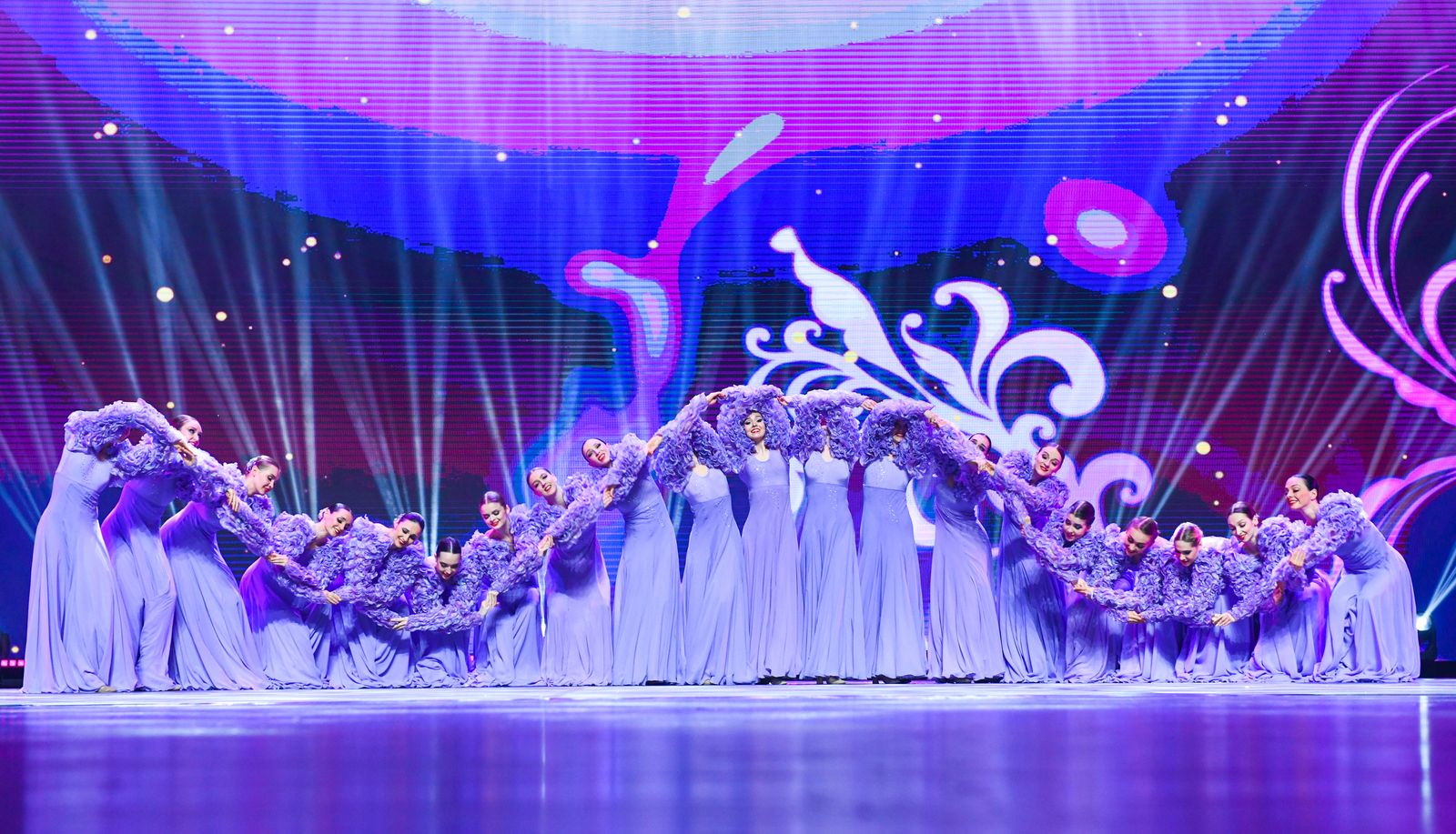 «Гжель» затанцует на сцене БКЗ 3