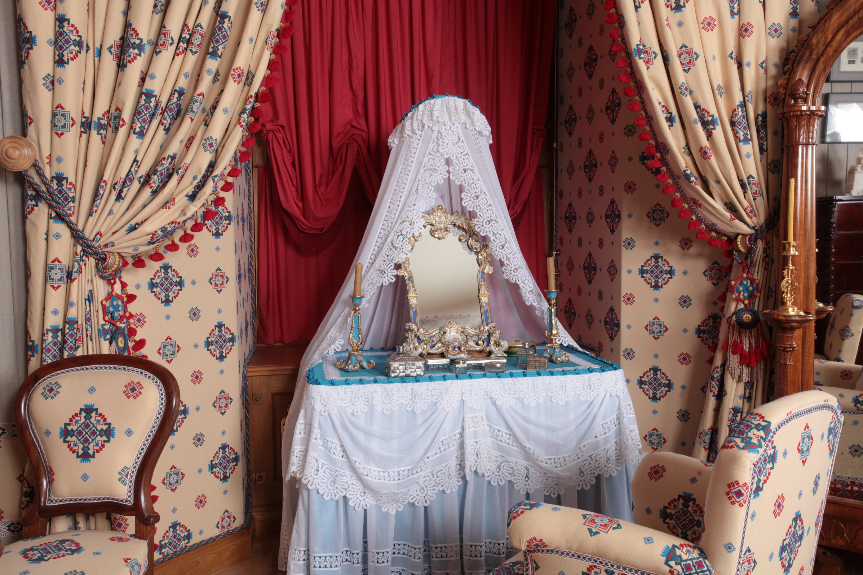 Свободный вход в имперские покои будет доступен в Петергофе1