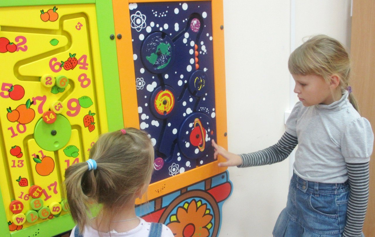 Детская библиотека № 4 г. Санкт-Петербурга 0