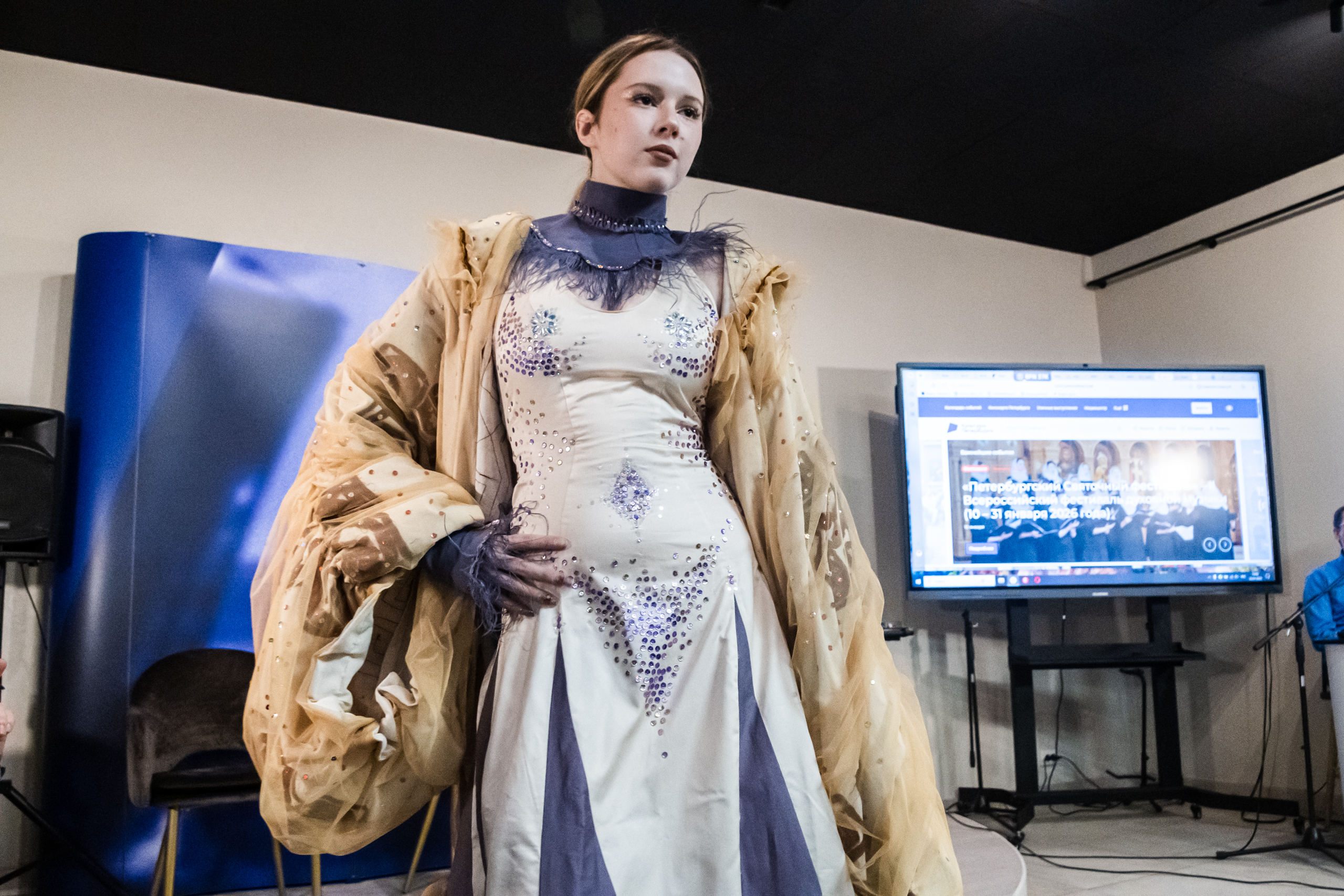 Вся красота зимы предстала на выставке Петра Гамаюнова4