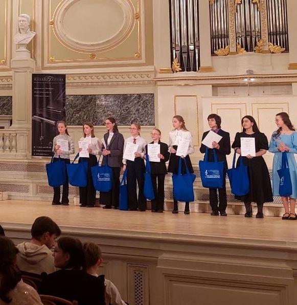 Первый форум «От мастерства к совершенству» торжественно завершился в Петербурге