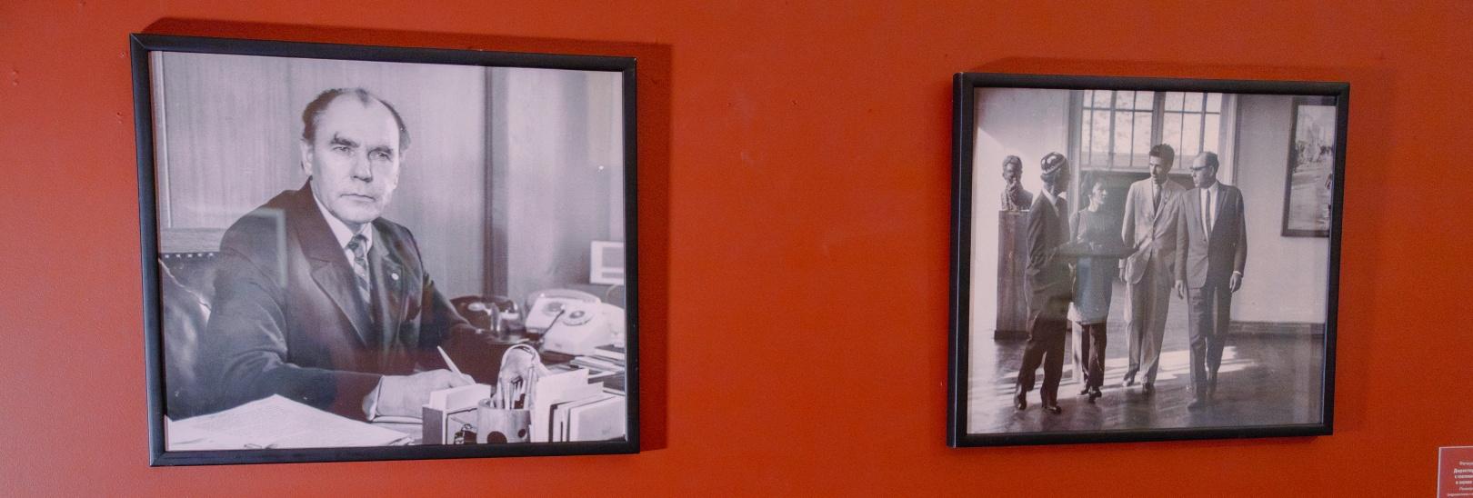 Обложка: Русский музей открыл выставку памяти Василия Пушкарёва