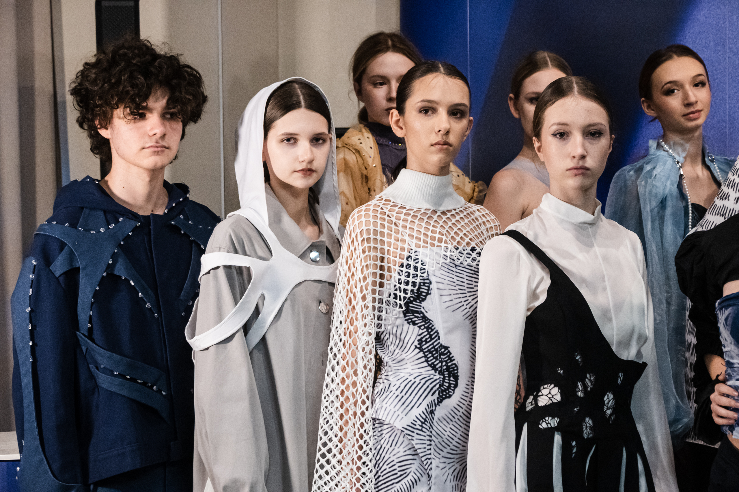 Вся красота зимы предстала на выставке Петра Гамаюнова11