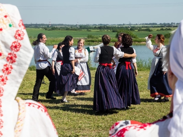 Библиотека Лермонтова анонсировала программу на конец апреля14