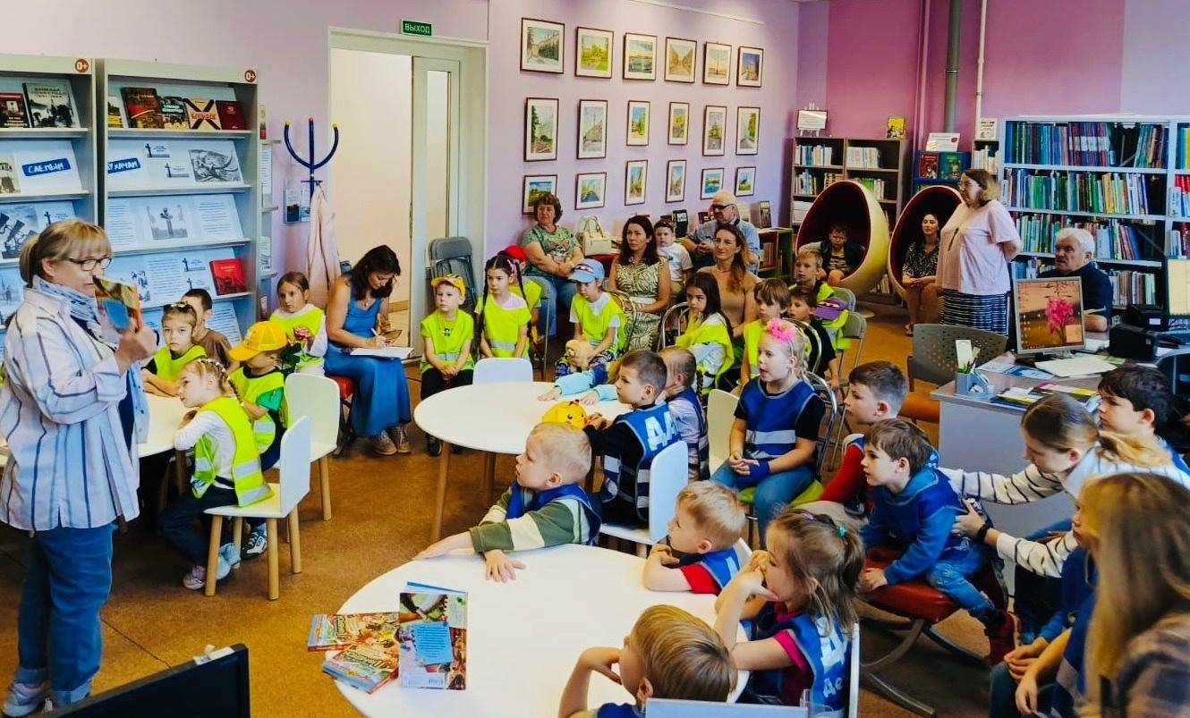 Архив ЦДБ «Спутник»