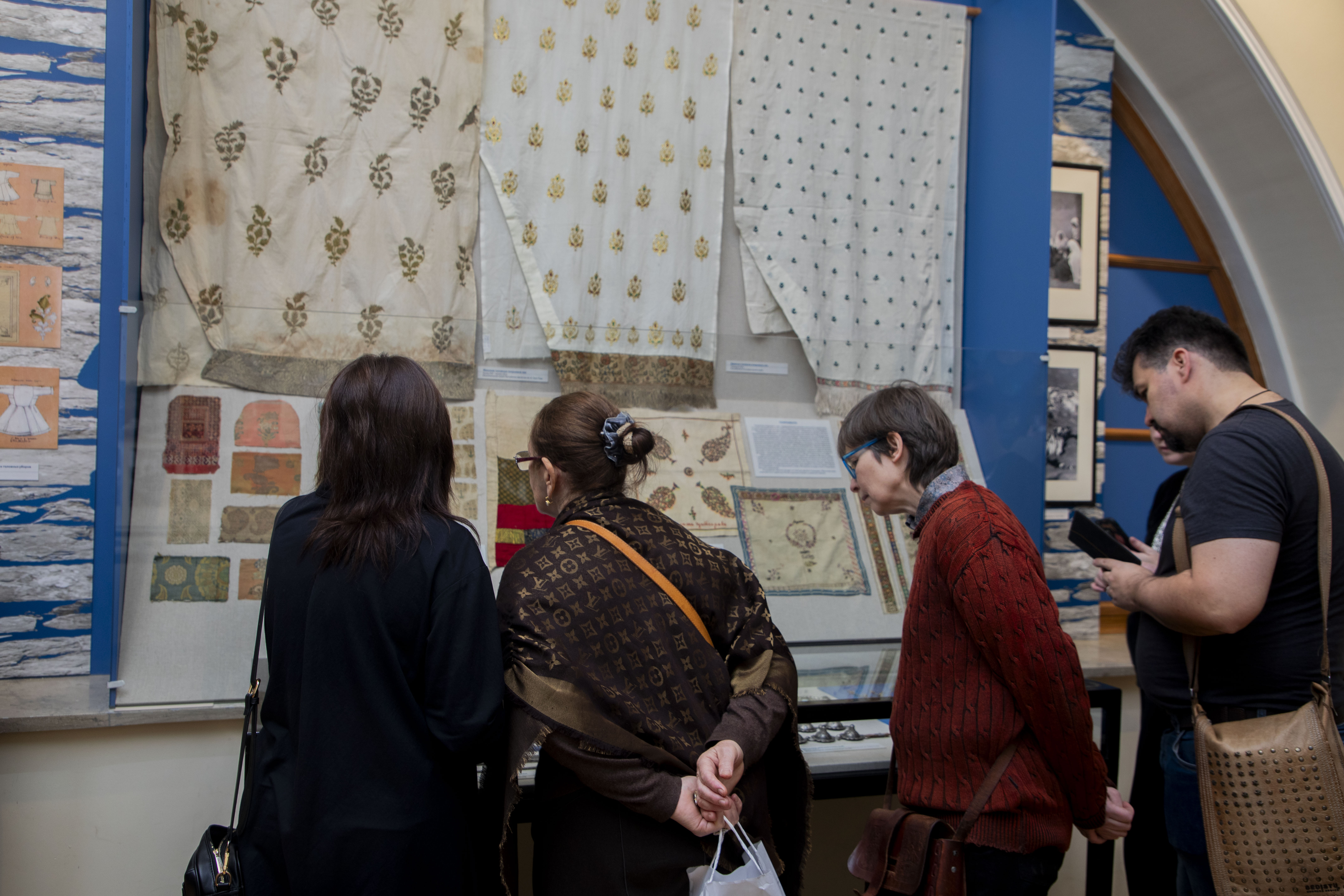 Более 300 памятников традиционной культуры кубачинцев представили в Российском этнографическом музее 5