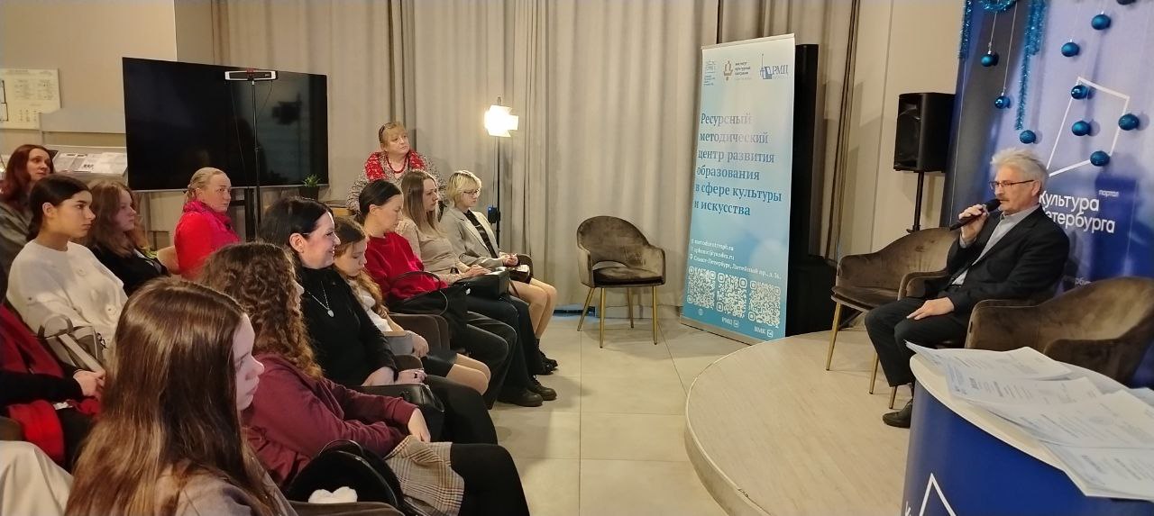 В медиацентре «Культура Петербурга» юных художников поздравили с победой 8