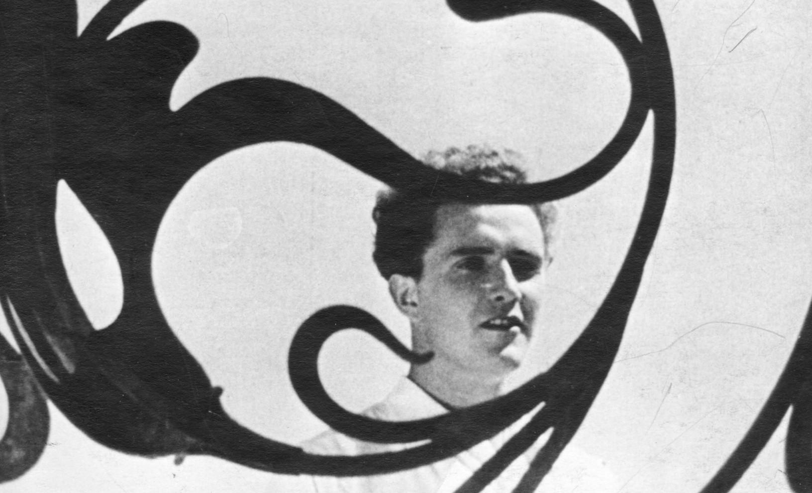 Фильм "Строгий юноша" (США, 1936). Фильм перешел в общественное достояние.