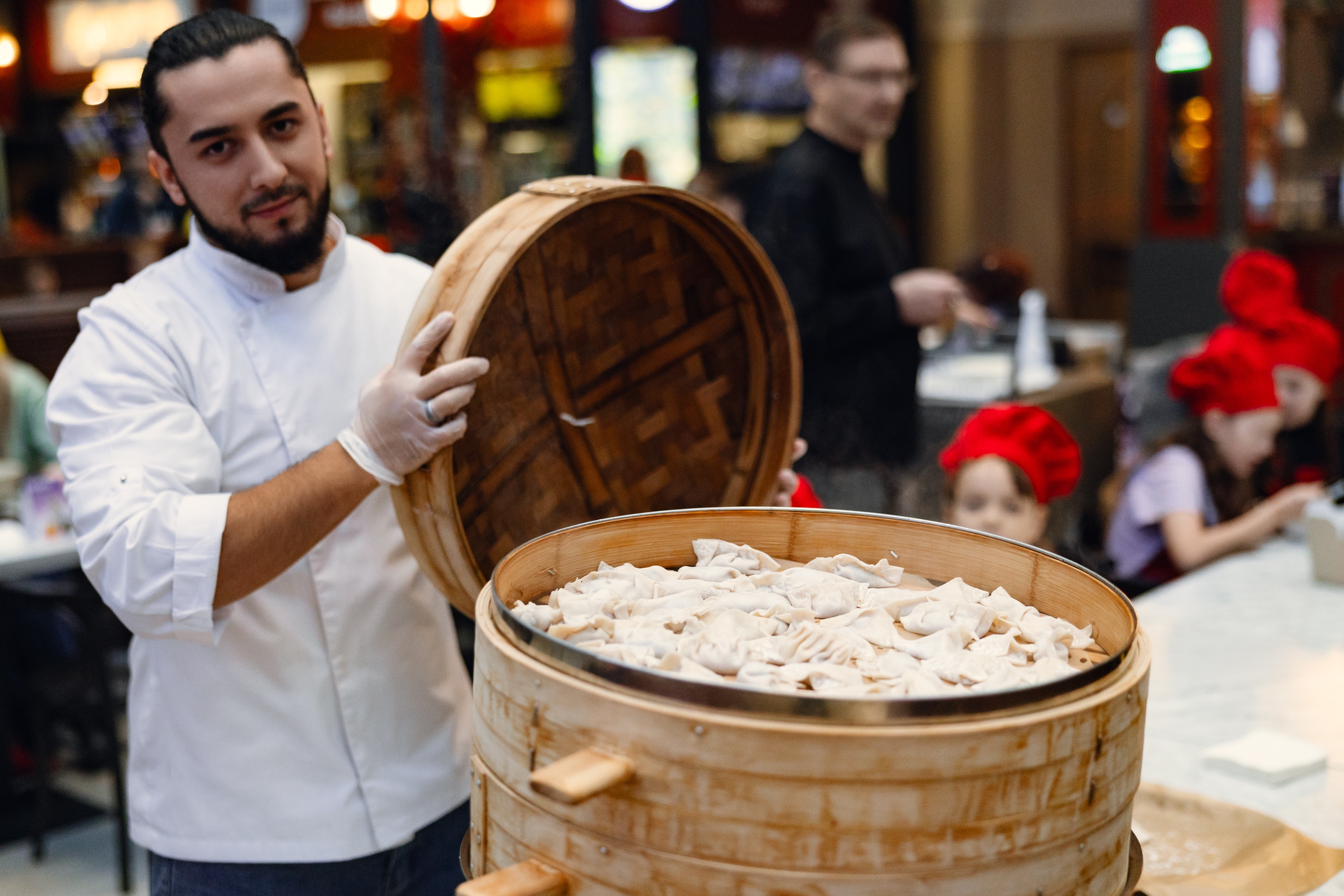 На каникулах VOKZAL 1853 проведёт «Фестиваль профессий. Отпуск»14