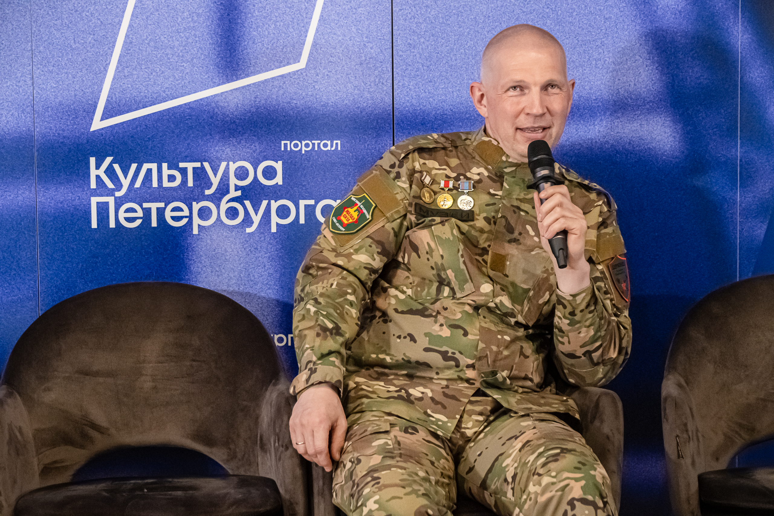 В медиацентре «Культура Петербурга» показали семейные реликвии 11