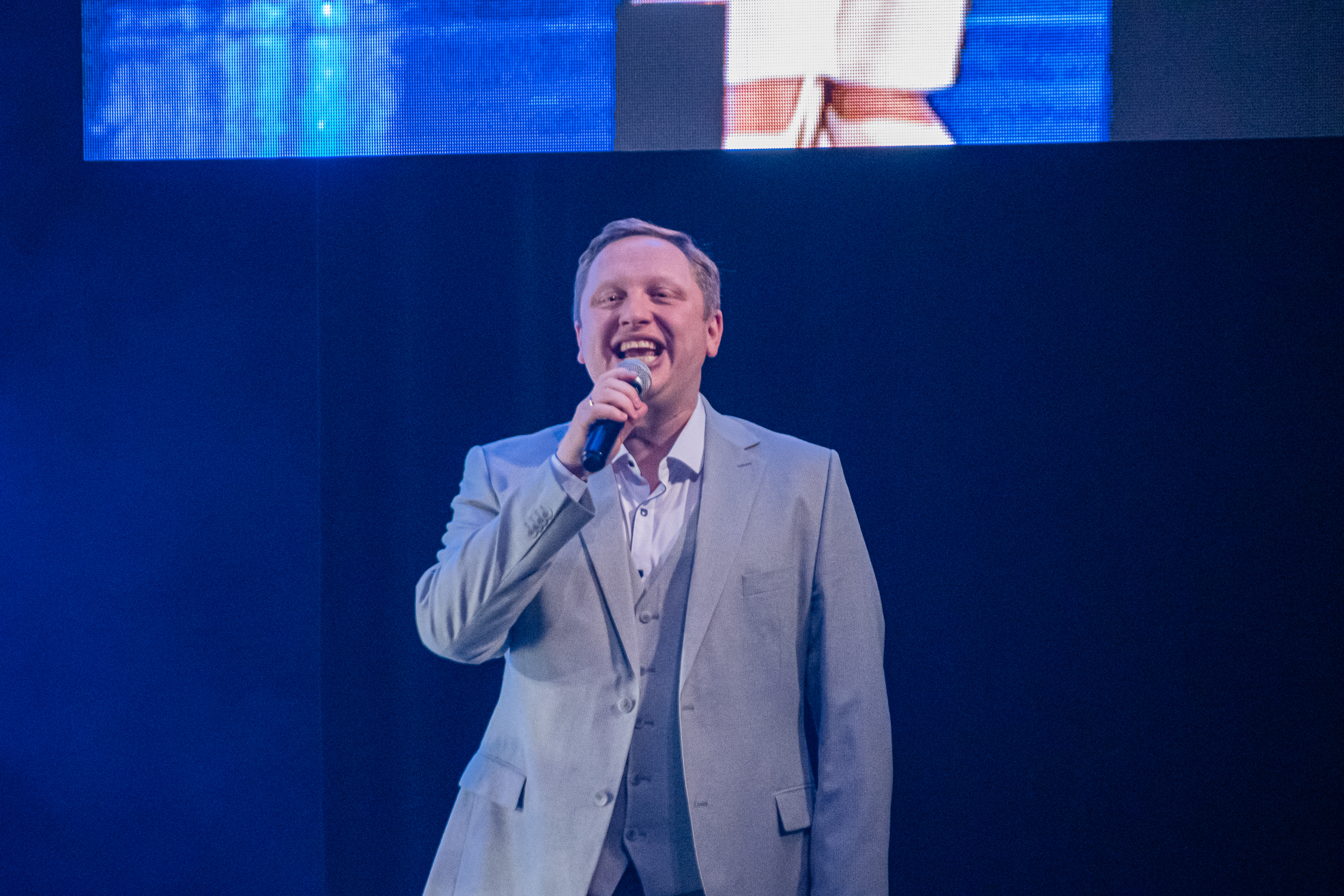 В БКЗ «Октябрьский» отметили 100-летие Всероссийского общества глухих29