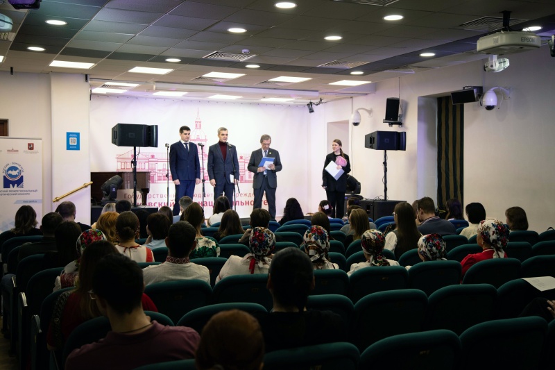 Правообладатель фото: пресс-служба Поэтического конкурса «Россия — земля моя!»