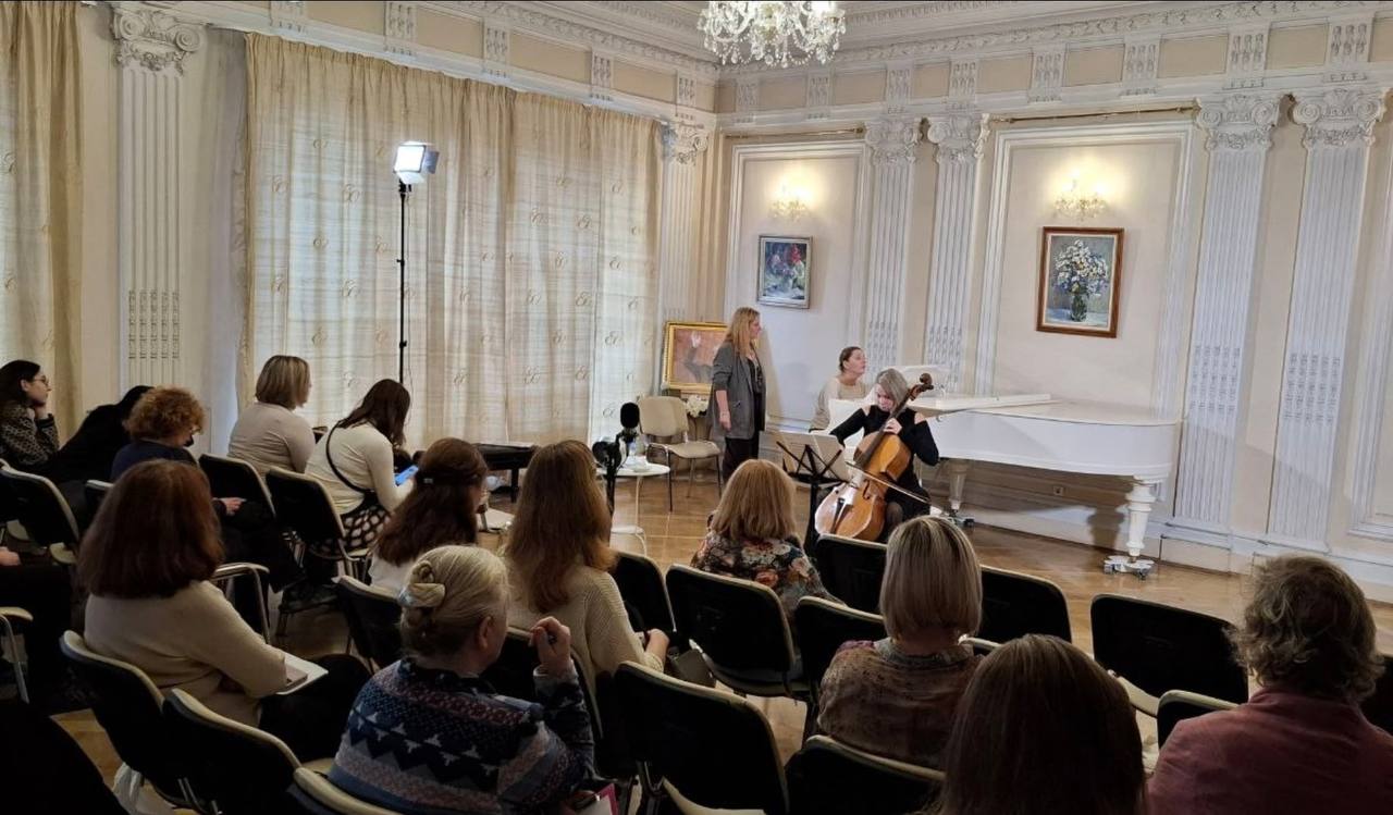 Мастер-классы для будущих концертмейстеров прошли в Петербурге2