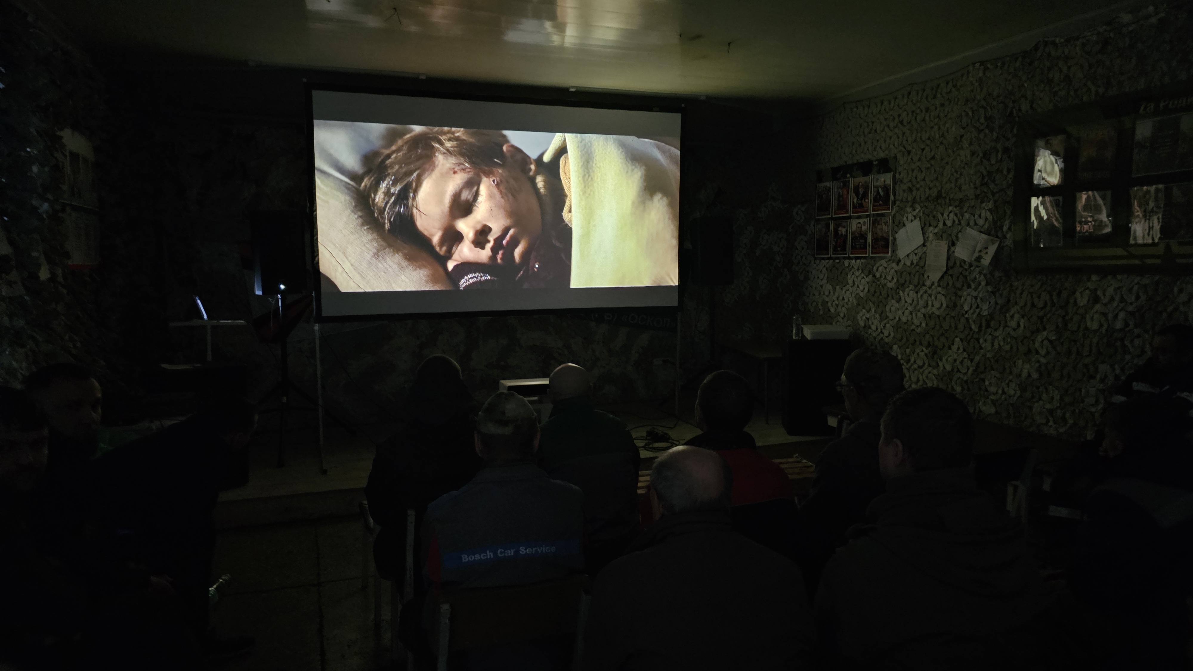 «Ленфильм» возрождает традицию кинопередвижек для бойцов СВО7