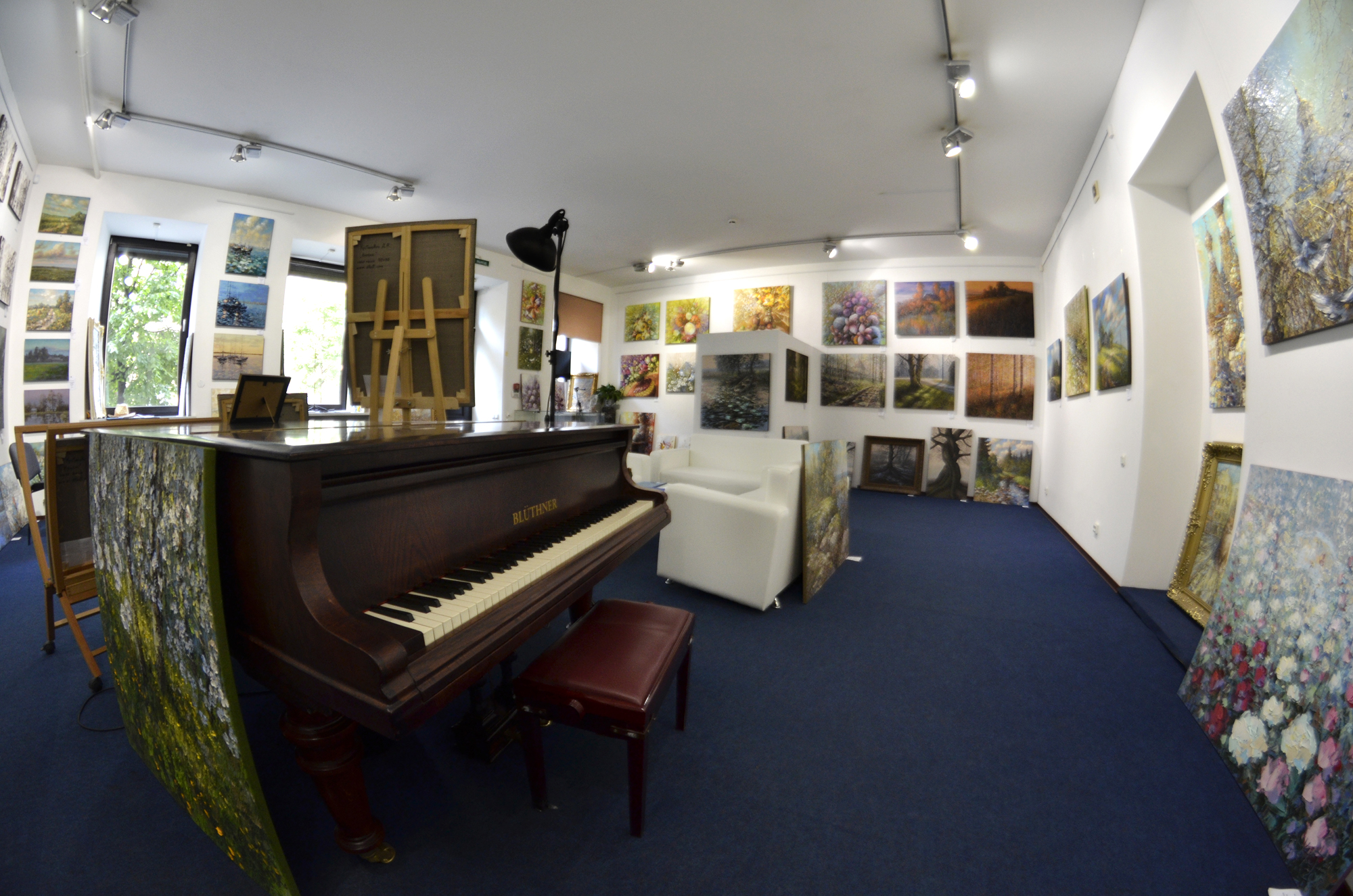 Галерея Кустановича 1