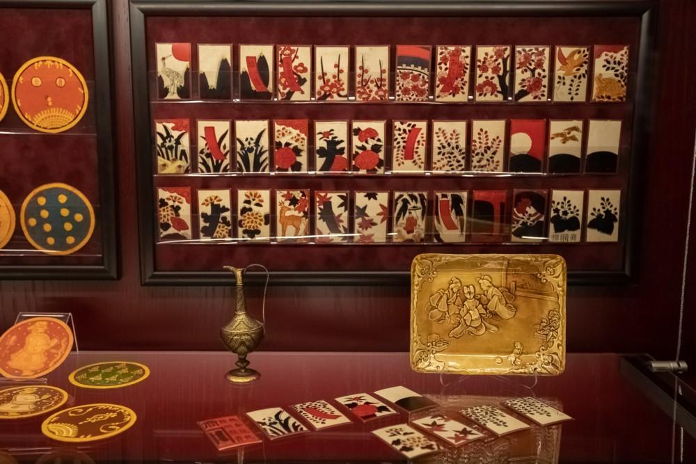 Дом игральных карт 0