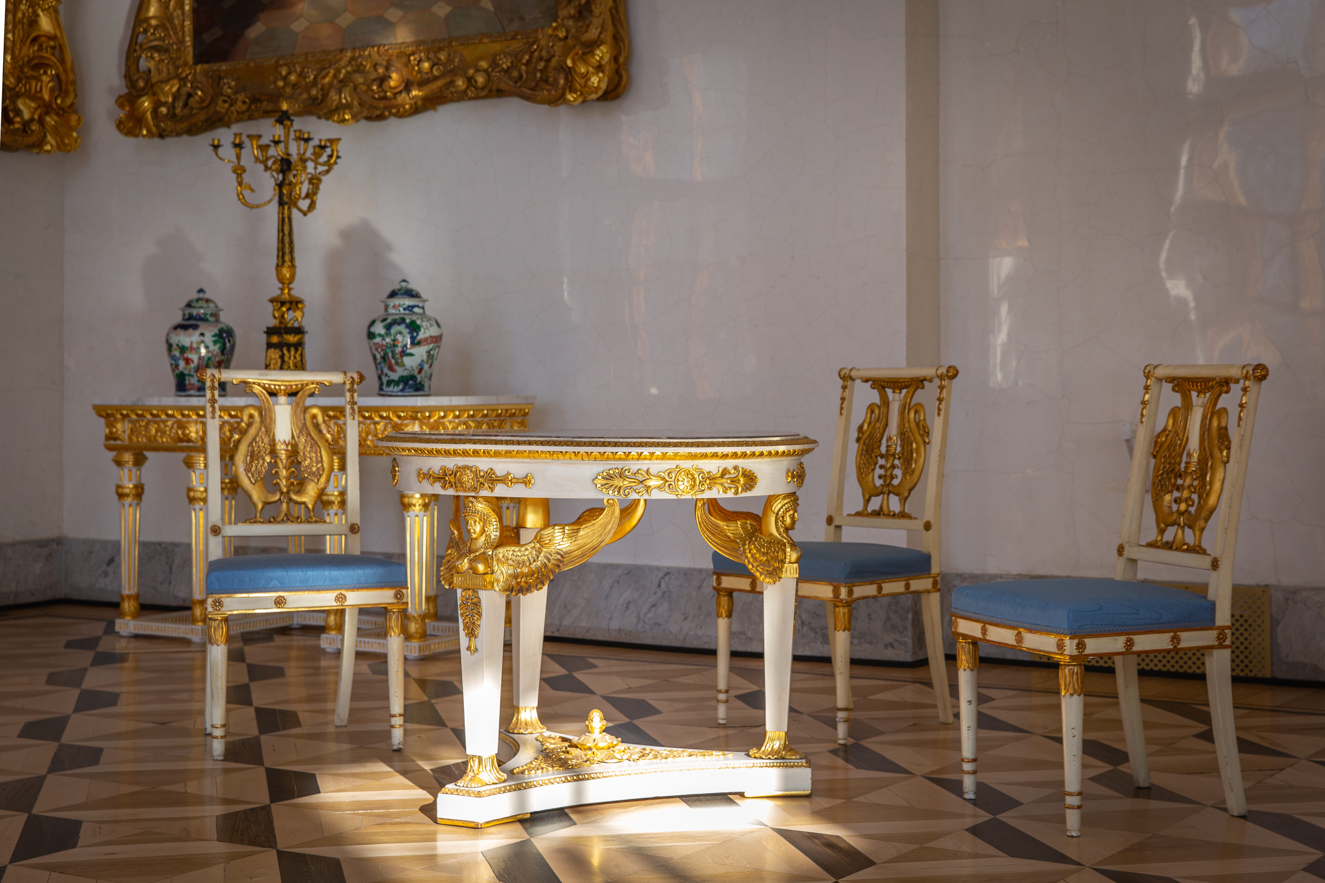 ГМЗ «Царское Село» получил в дар 128 раритетов XVIII – начала ХХ века4