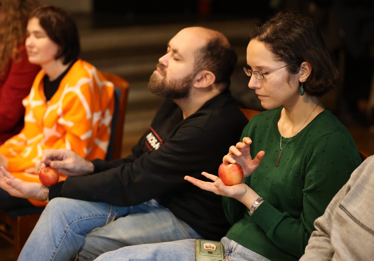 Обложка: «Не зря» подведёт итоги в БДТ