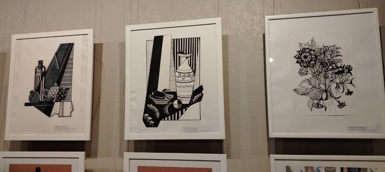 В медиацентре «Культура Петербурга» юных художников поздравили с победой 13