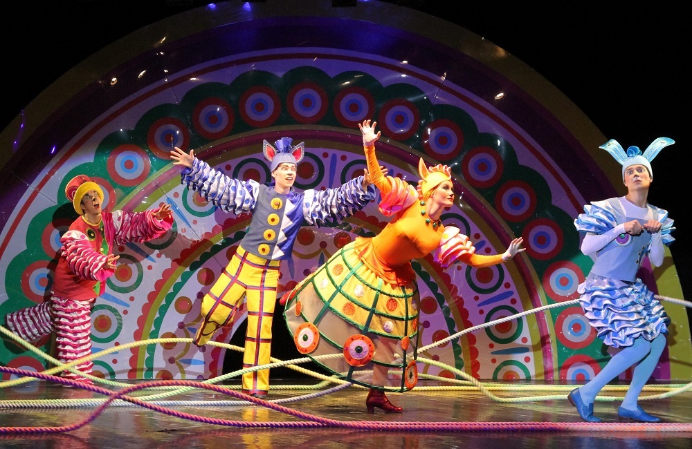 Театр «На Неве» ждет гостей в дни весенних каникул