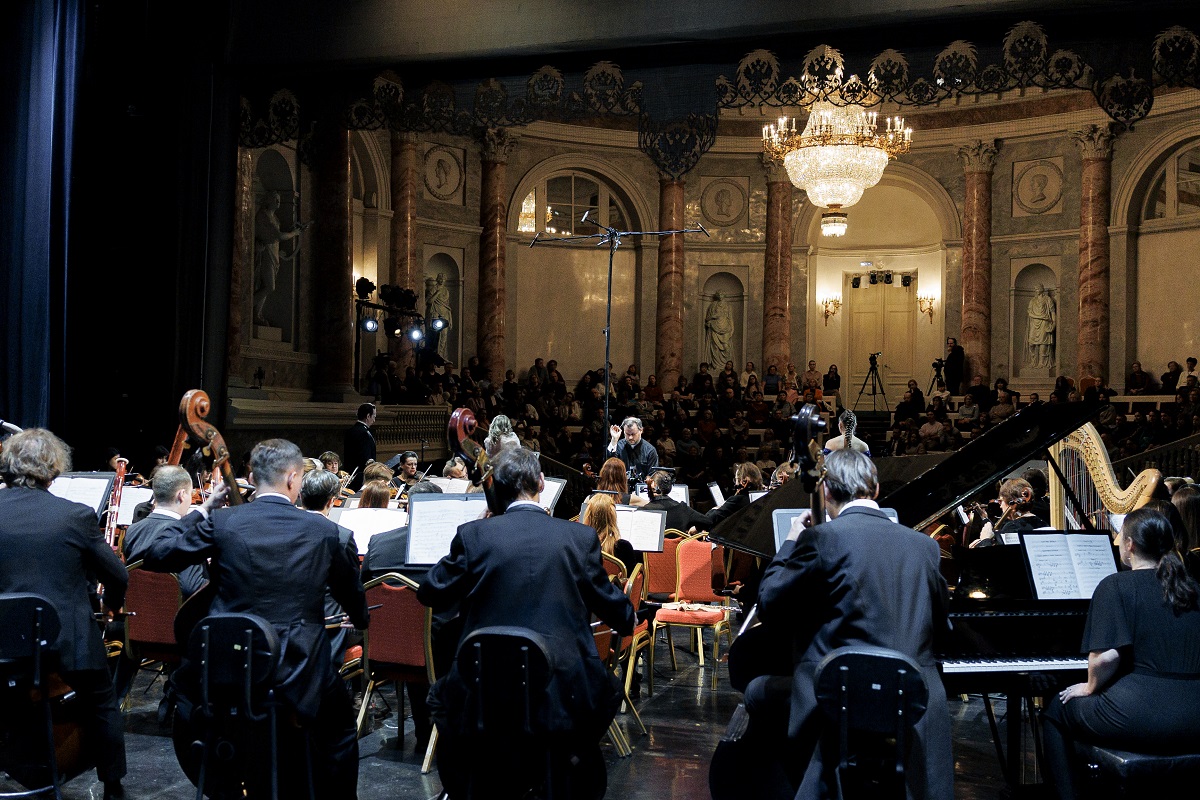 Обложка: Competizione dell’Opera откроет новые имена 