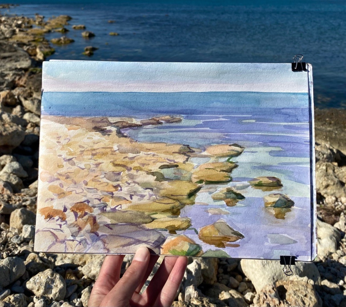 В библиотеке Кировских островов покажут крымские пейзажи 