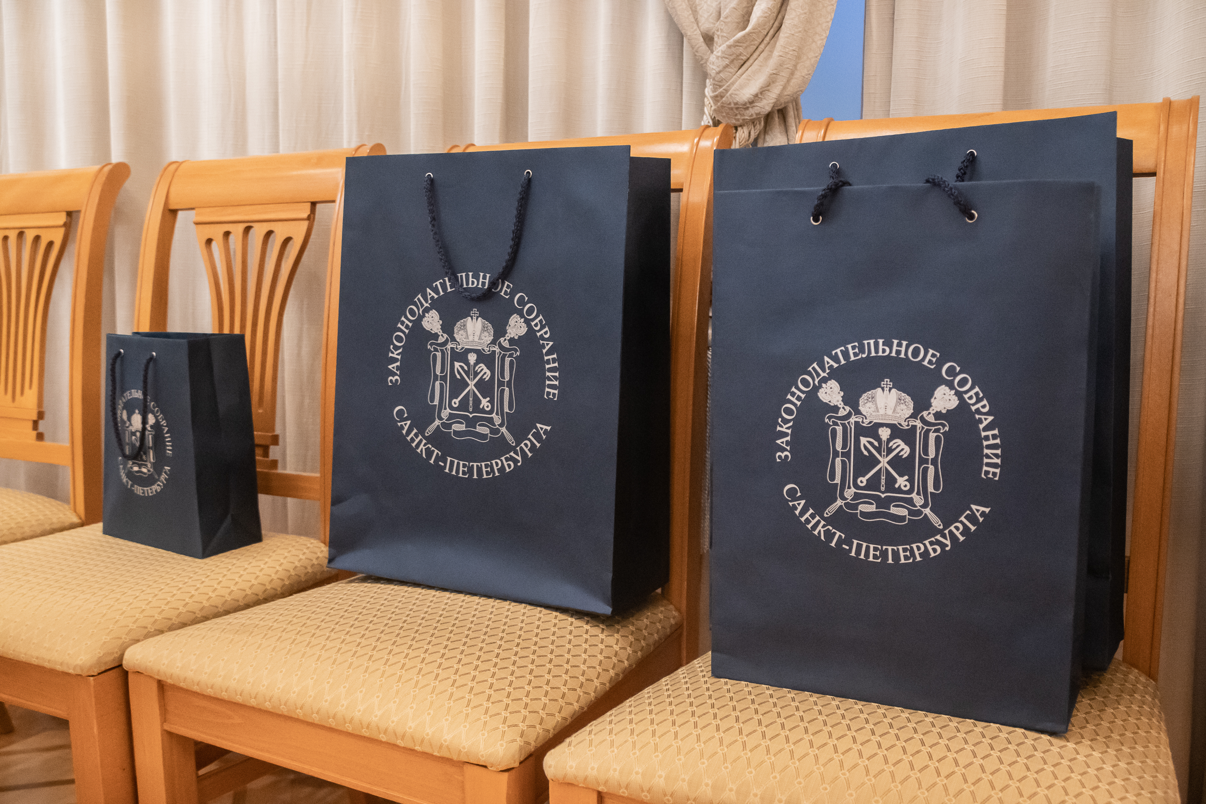 В БКЗ «Октябрьский» отметили 100-летие Всероссийского общества глухих10