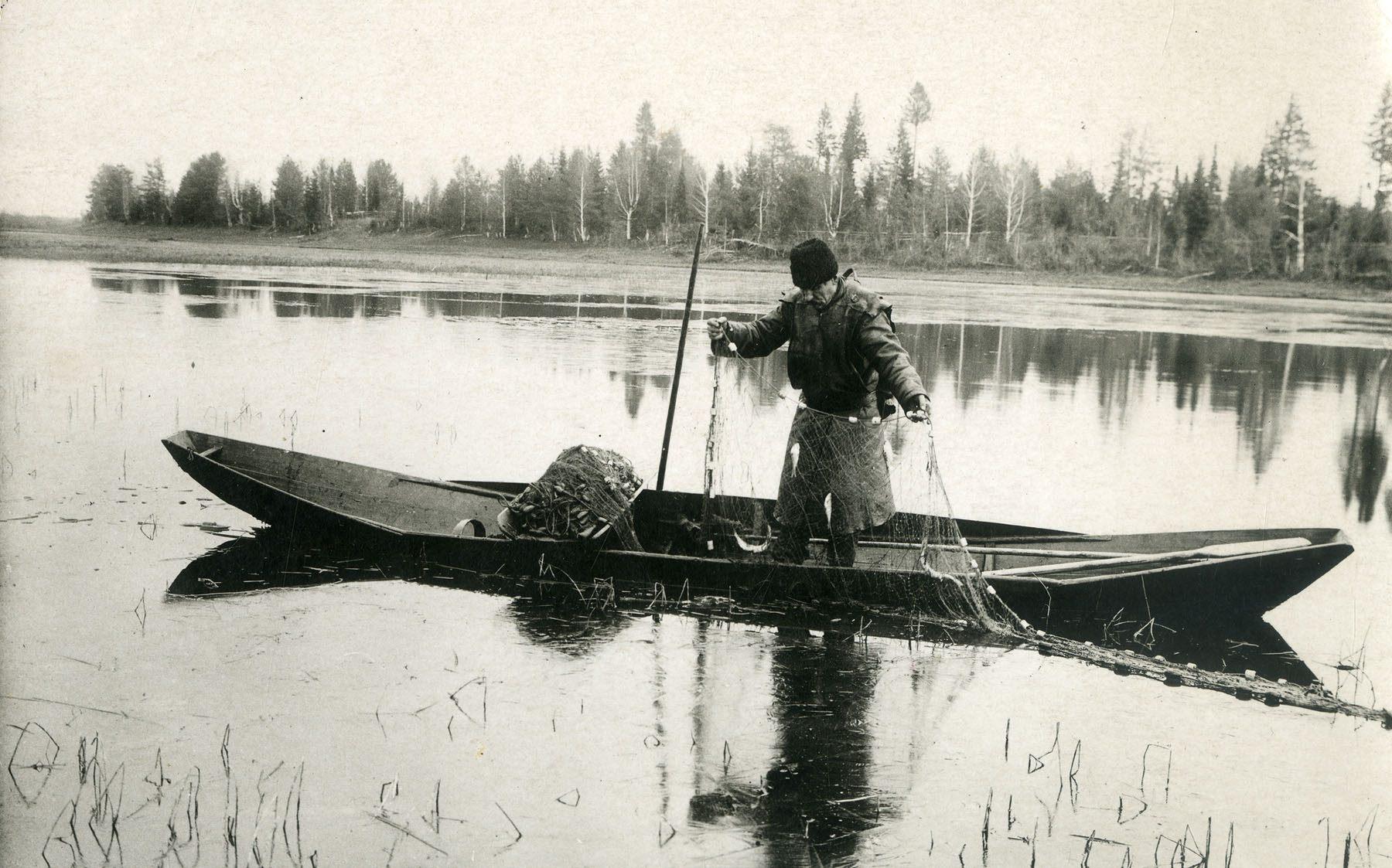 https://ethnomuseum.ru/events1/lecture_hall/cikl-lekcij-muzhskimi-schitalis-vewami/lekciya-muzhskimi-schitalis-vewami-kolchuga-sedlo-i-kop-obraz-muzhchiny-v-tradicionnoj-kulture-narodov-volgo-uralskogo-regiona/