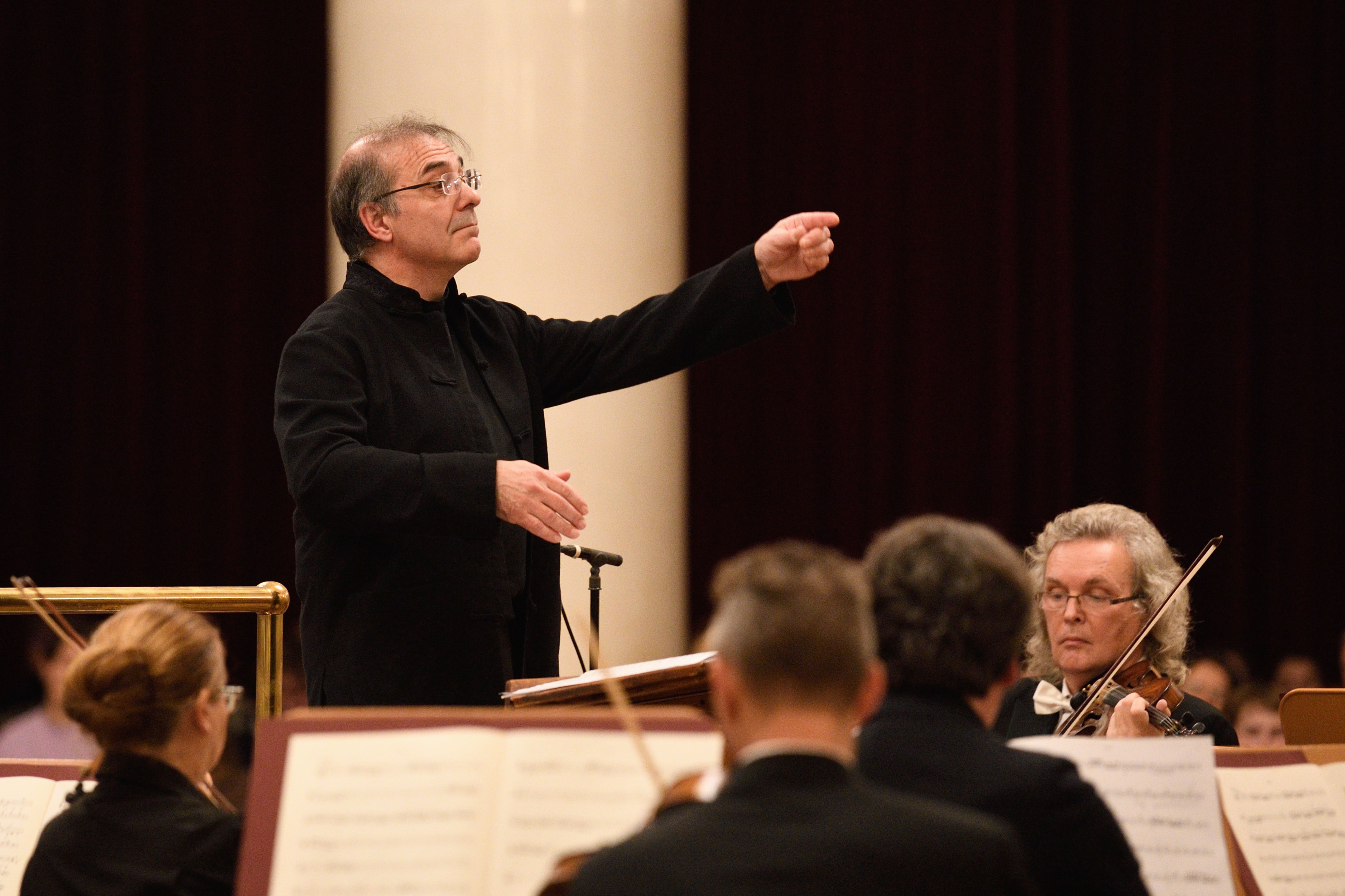 В Филармонии прозвучат Четыре последние песни Штрауса и 39-я симфония Моцарта2