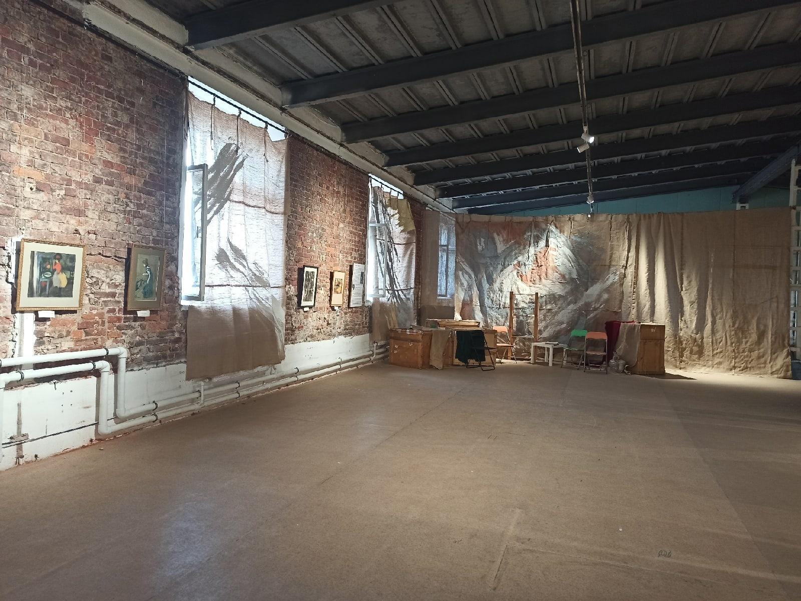 Выставочный зал «Арт-центр» 5