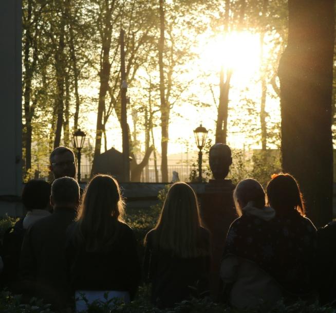 Музей городской скульптуры начинает сезон пешеходных экскурсий