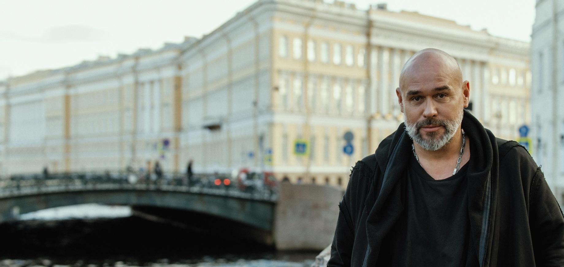 Максим Аверин «расправит крылья» в БКЗ