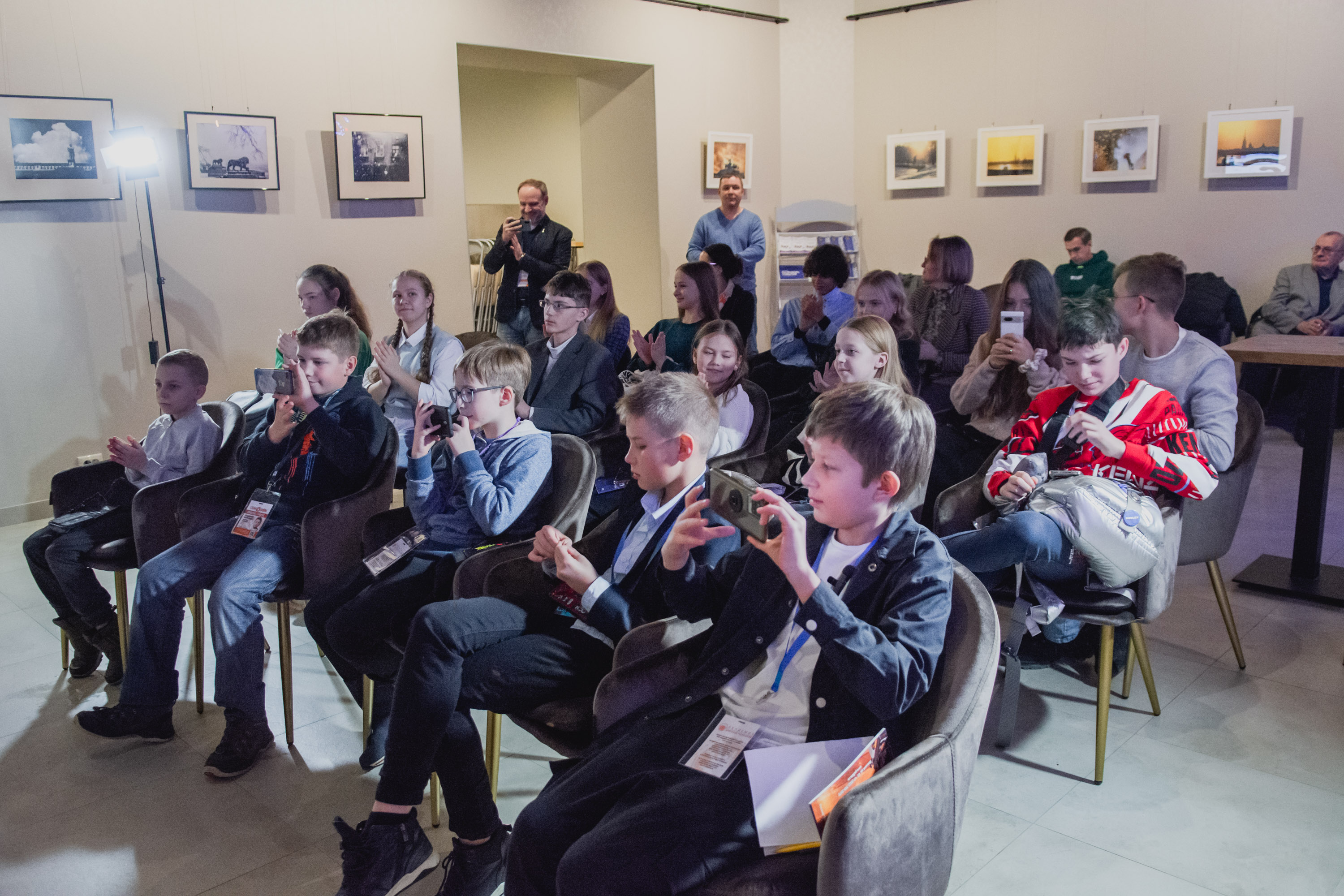 В пресс-центре «Культура Петербурга» состоялось открытие клуба юнкоров «МедиаКульт»30