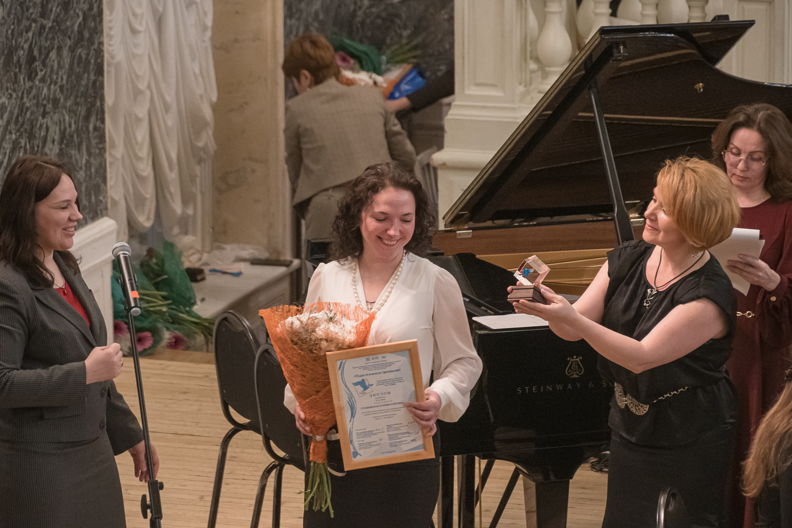 В Капелле наградили лучших учителей в сфере культуры и искусств24