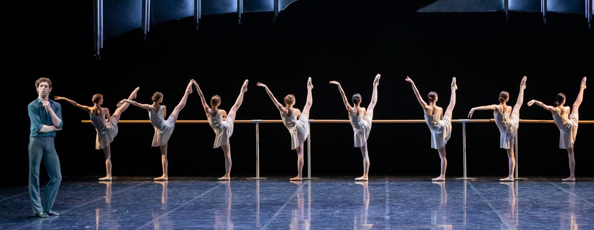 Выпускной концерт Академии танца Бориса Эйфмана пройдет на основной сцене Александринского театра